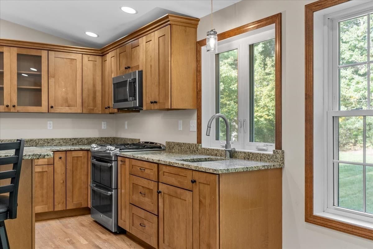Single Family Residence at 6 Holloway Brook Rd, Lakeville MA 02347, Lakeville, photo 3 of 42