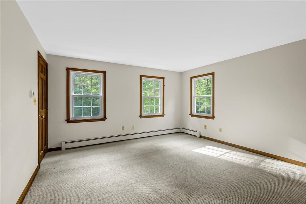 Single Family Residence at 6 Holloway Brook Rd, Lakeville MA 02347, Lakeville, photo 28 of 42