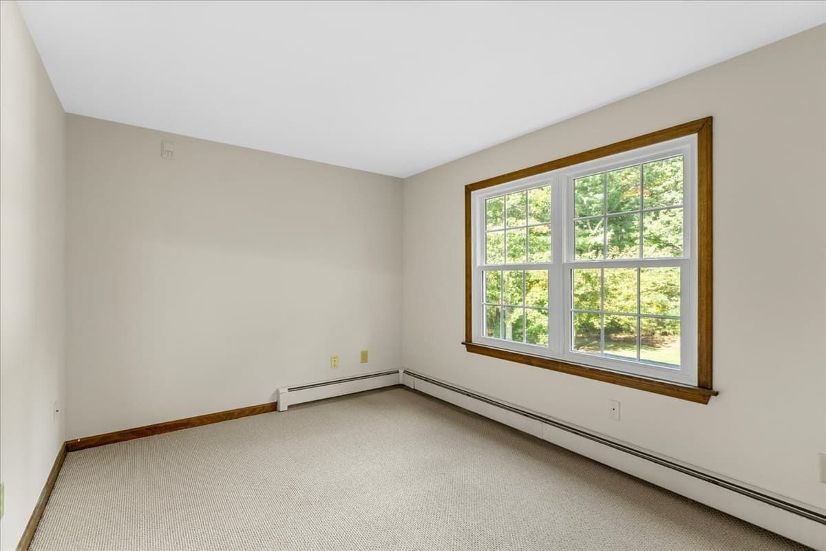 Single Family Residence at 6 Holloway Brook Rd, Lakeville MA 02347, Lakeville, photo 30 of 42