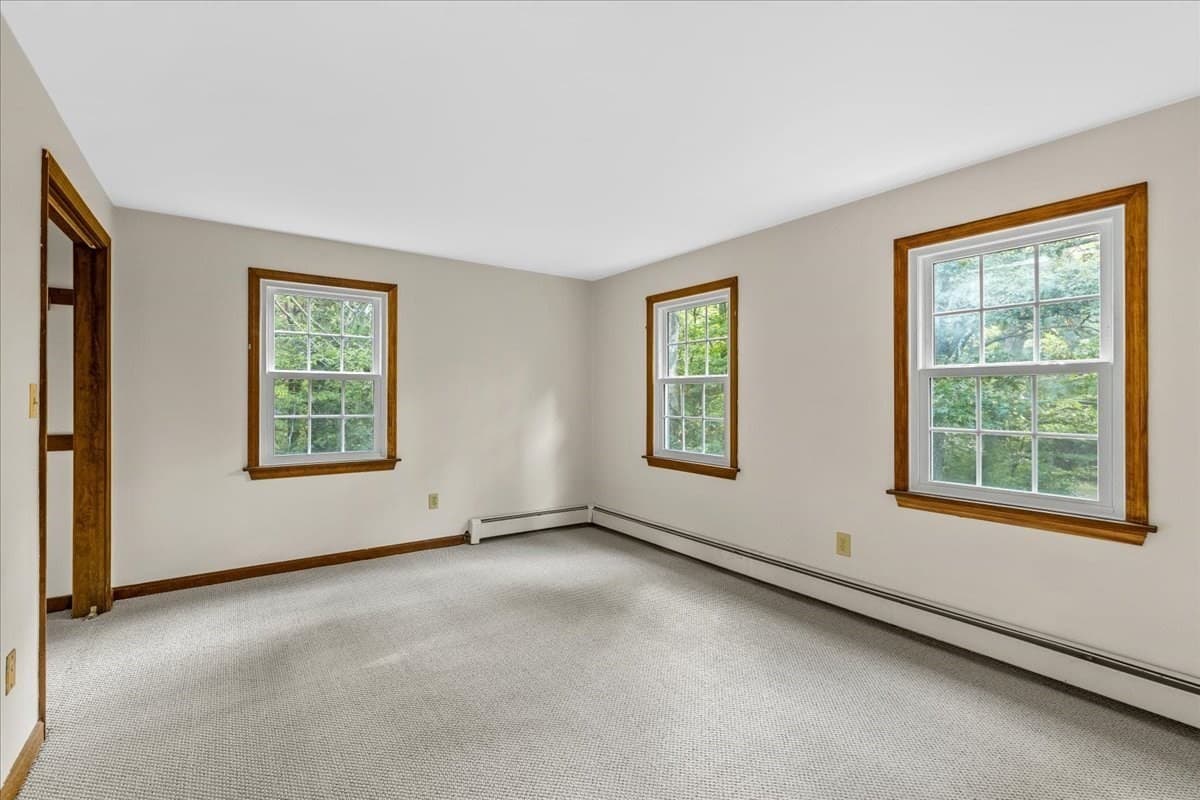 Single Family Residence at 6 Holloway Brook Rd, Lakeville MA 02347, Lakeville, photo 34 of 42