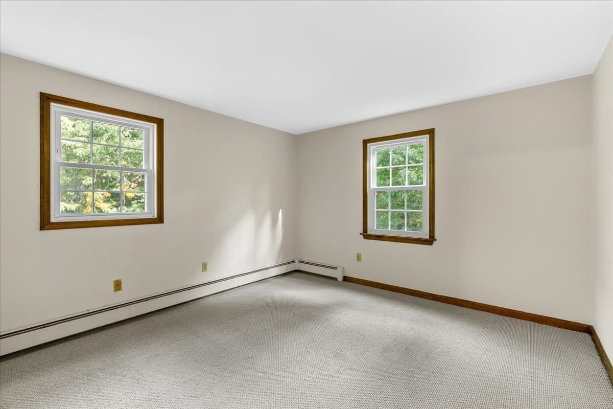 Single Family Residence at 6 Holloway Brook Rd, Lakeville MA 02347, Lakeville, photo 33 of 42