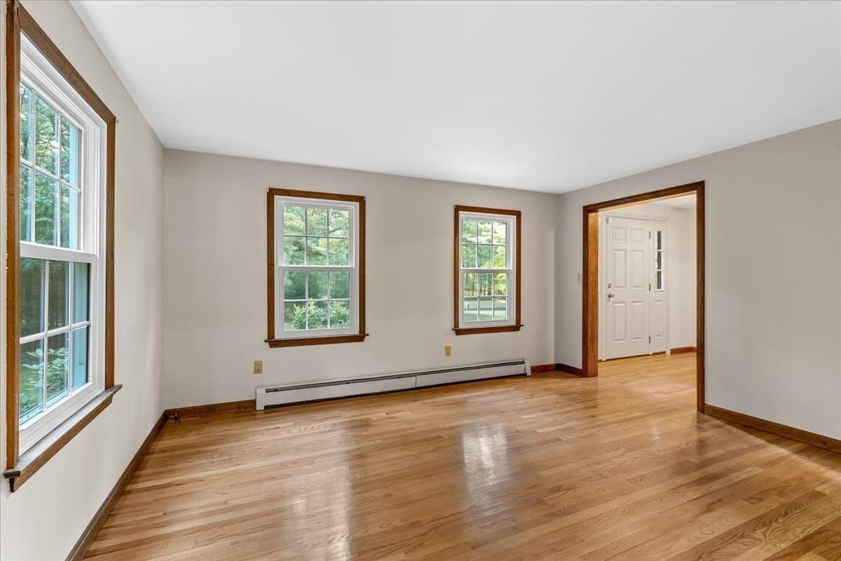 Single Family Residence at 6 Holloway Brook Rd, Lakeville MA 02347, Lakeville, photo 18 of 42