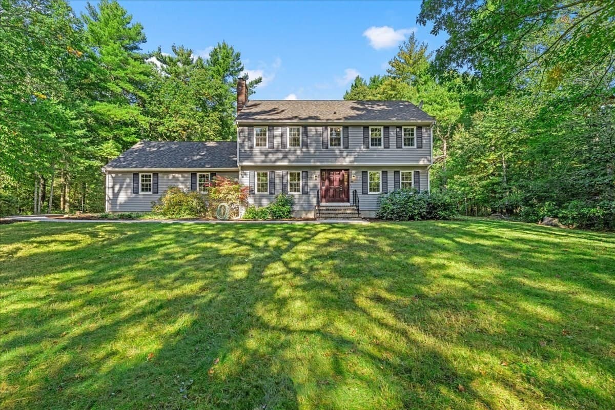Single Family Residence at 6 Holloway Brook Rd, Lakeville MA 02347, Lakeville, photo 40 of 42