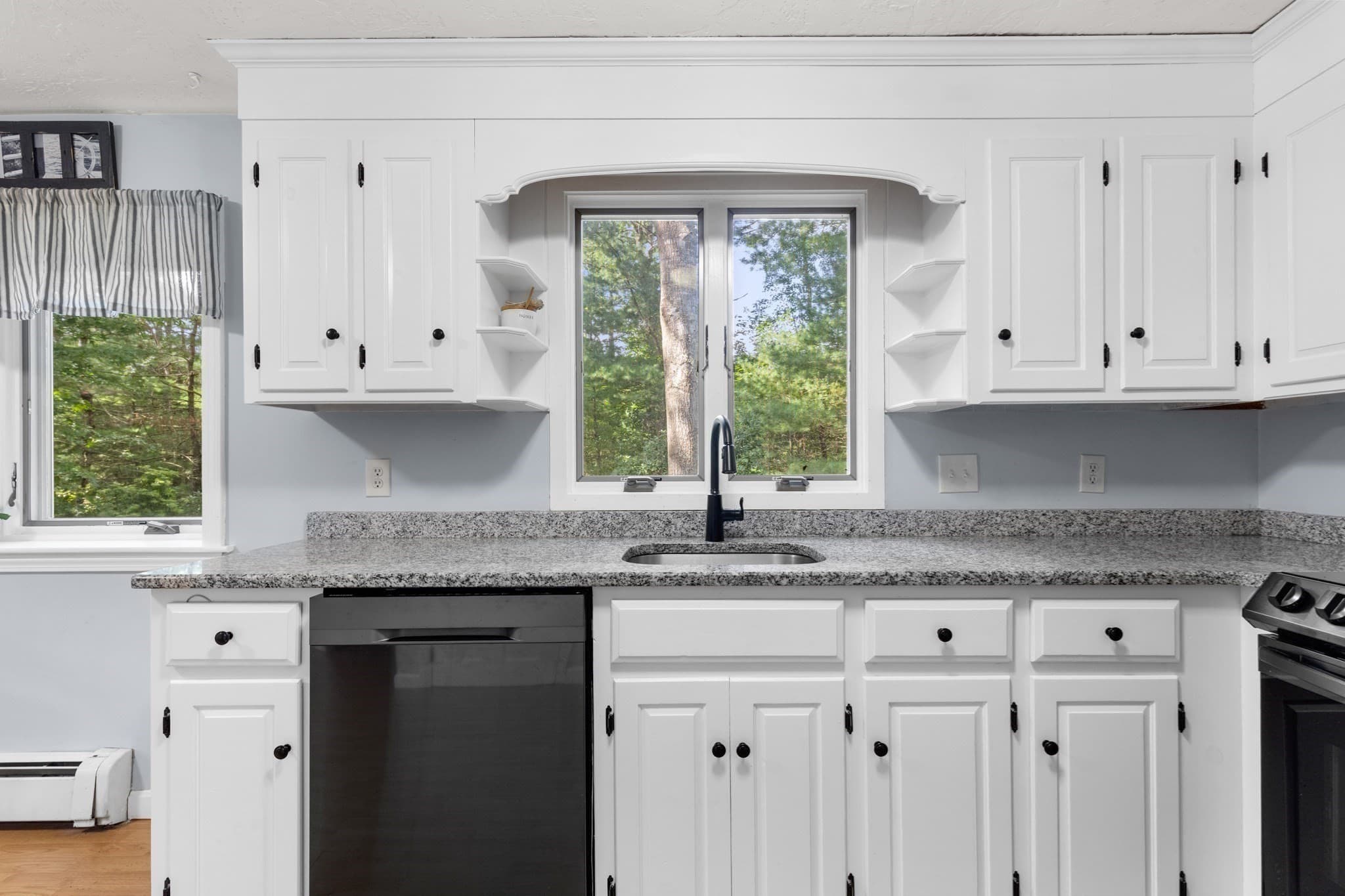 Single Family Residence at 11 Lantern Ln, Plymouth MA 02360, Plymouth, photo 13 of 35