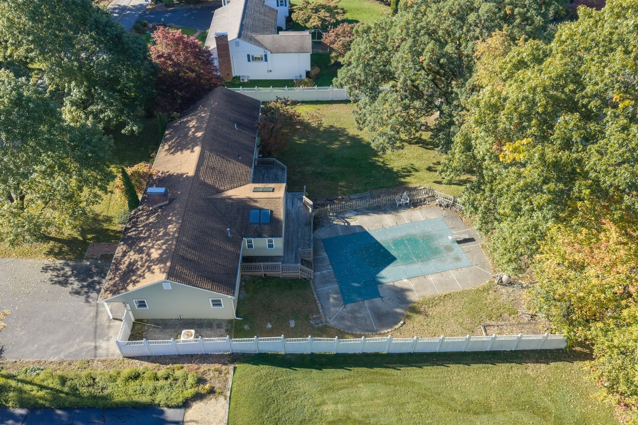 Single Family Residence at 11 Carousel Dr, Millbury MA 01527, Millbury, photo 5 of 42
