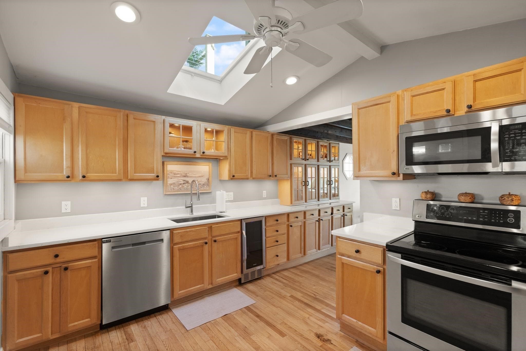 Single Family Residence at 11 Marsh Ave, Beverly MA 01915, Beverly, photo 15 of 39