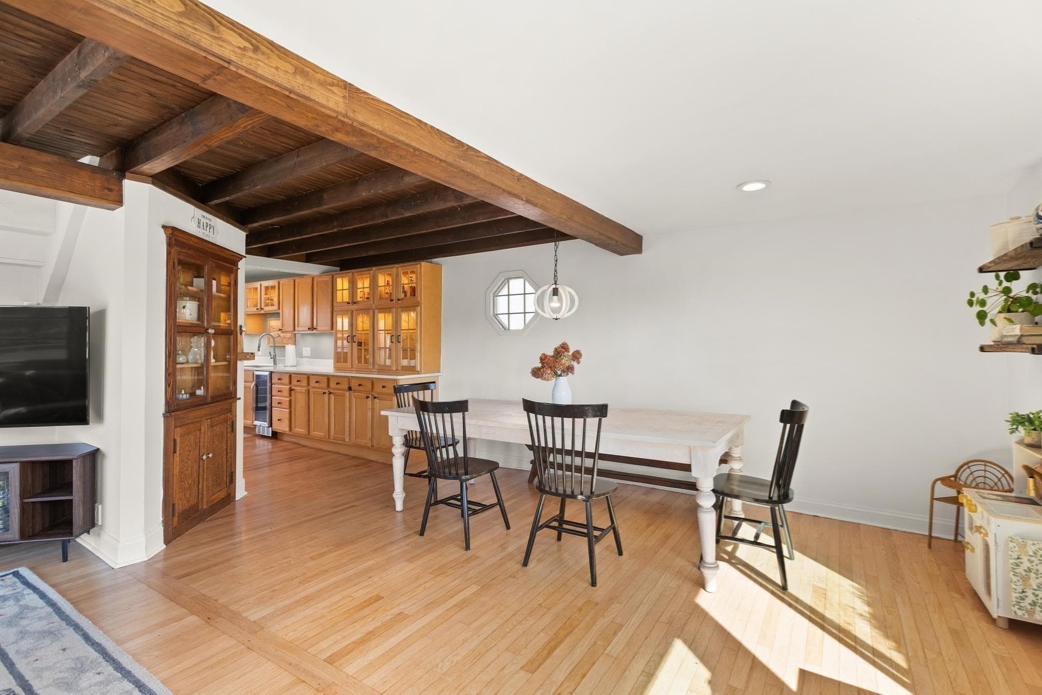 Single Family Residence at 11 Marsh Ave, Beverly MA 01915, Beverly, photo 11 of 39
