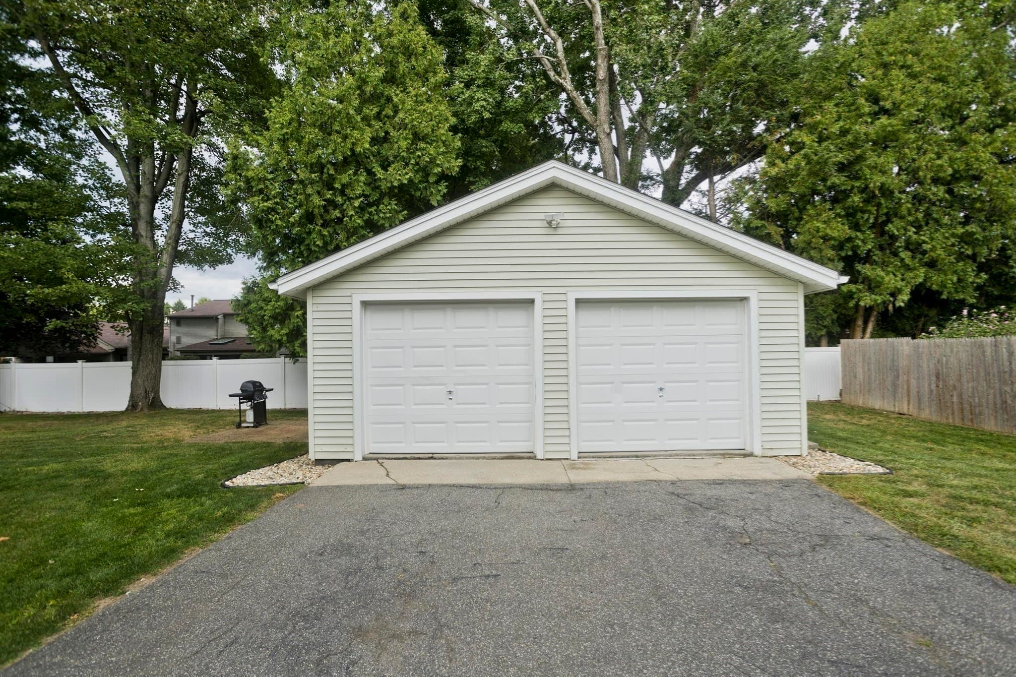 Multi Family at 41-43 Ley St, Agawam MA 01001, Agawam, photo 40 of 42