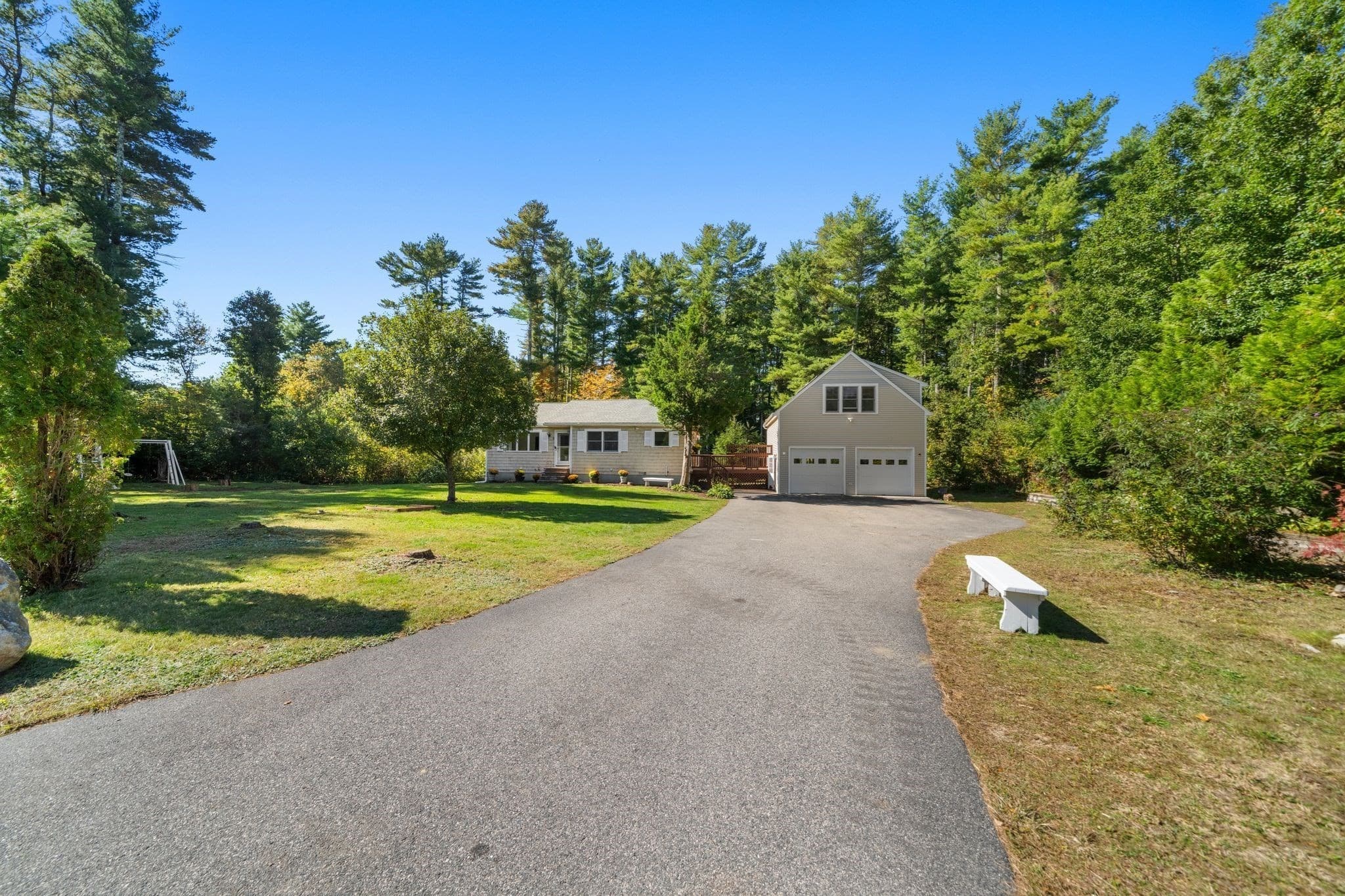 Single Family Residence at 3 Redcoat Lane, Kingston MA 02364, Kingston, photo 2 of 33