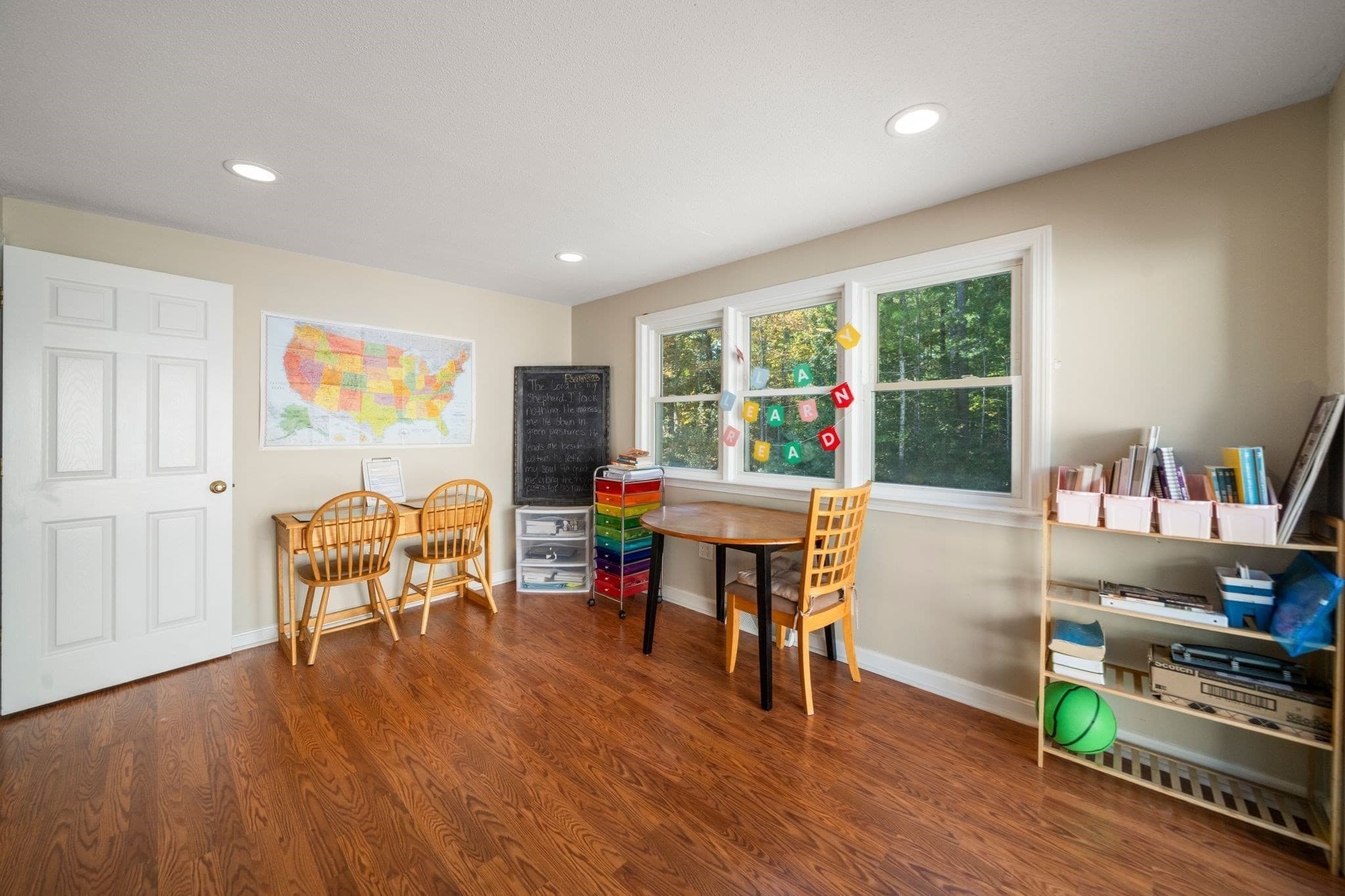 Single Family Residence at 3 Redcoat Lane, Kingston MA 02364, Kingston, photo 24 of 33