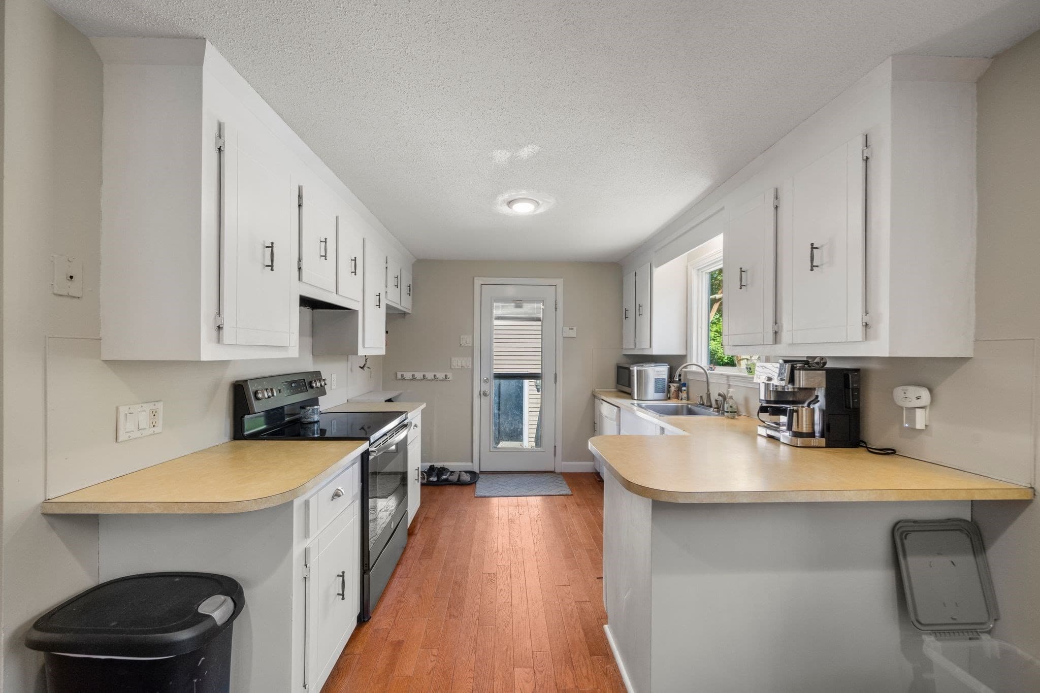 Single Family Residence at 3 Redcoat Lane, Kingston MA 02364, Kingston, photo 18 of 33