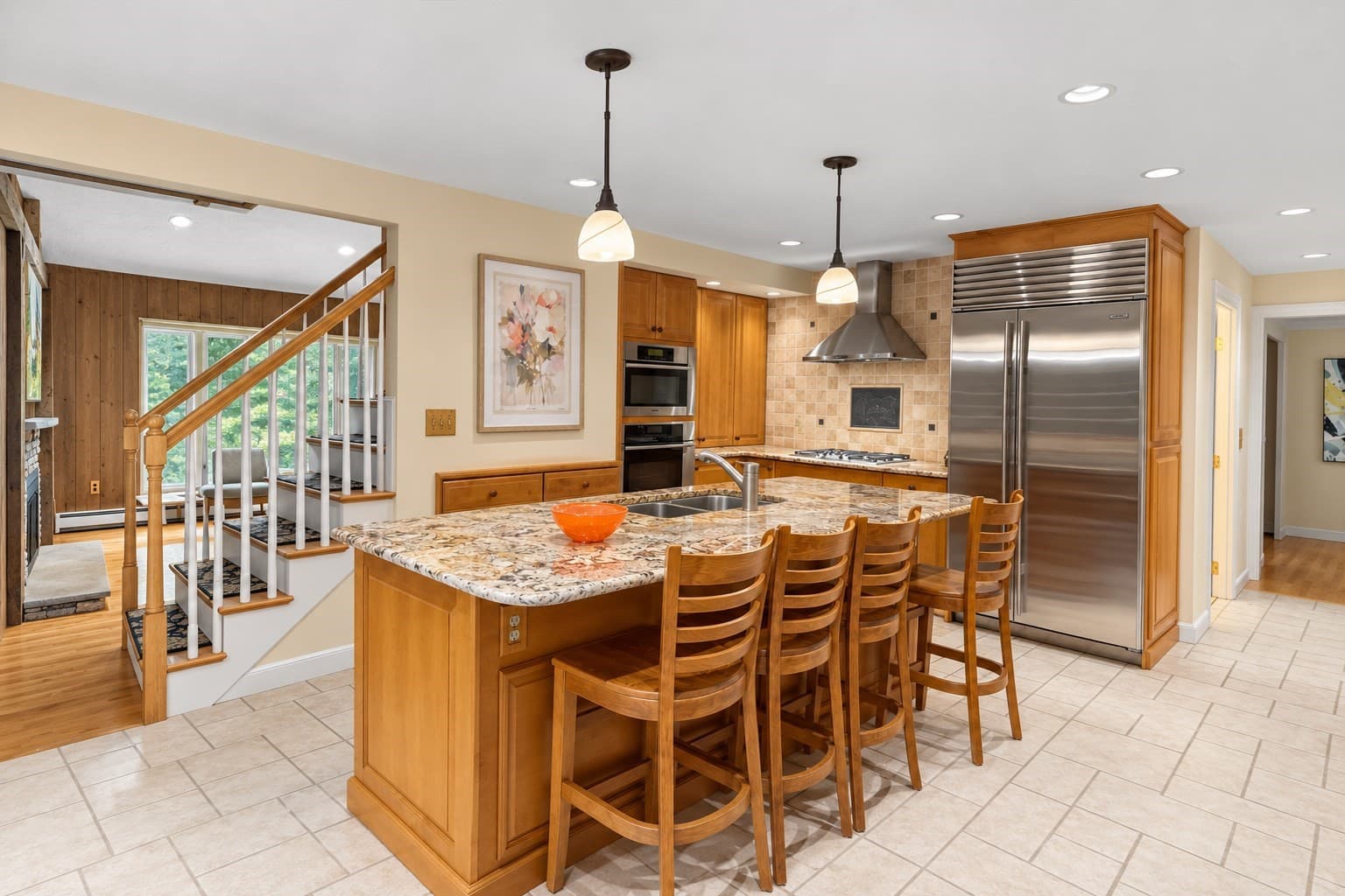 Single Family Residence at 8 Partridge Hill Rd, Southborough MA 01772, Southborough, photo 8 of 37