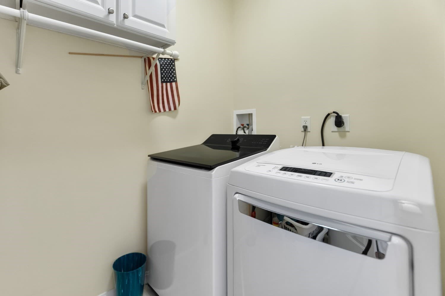 Condominium at 30 Summerfield Drive # 30, Uxbridge MA 01569, Uxbridge, photo 17 of 42