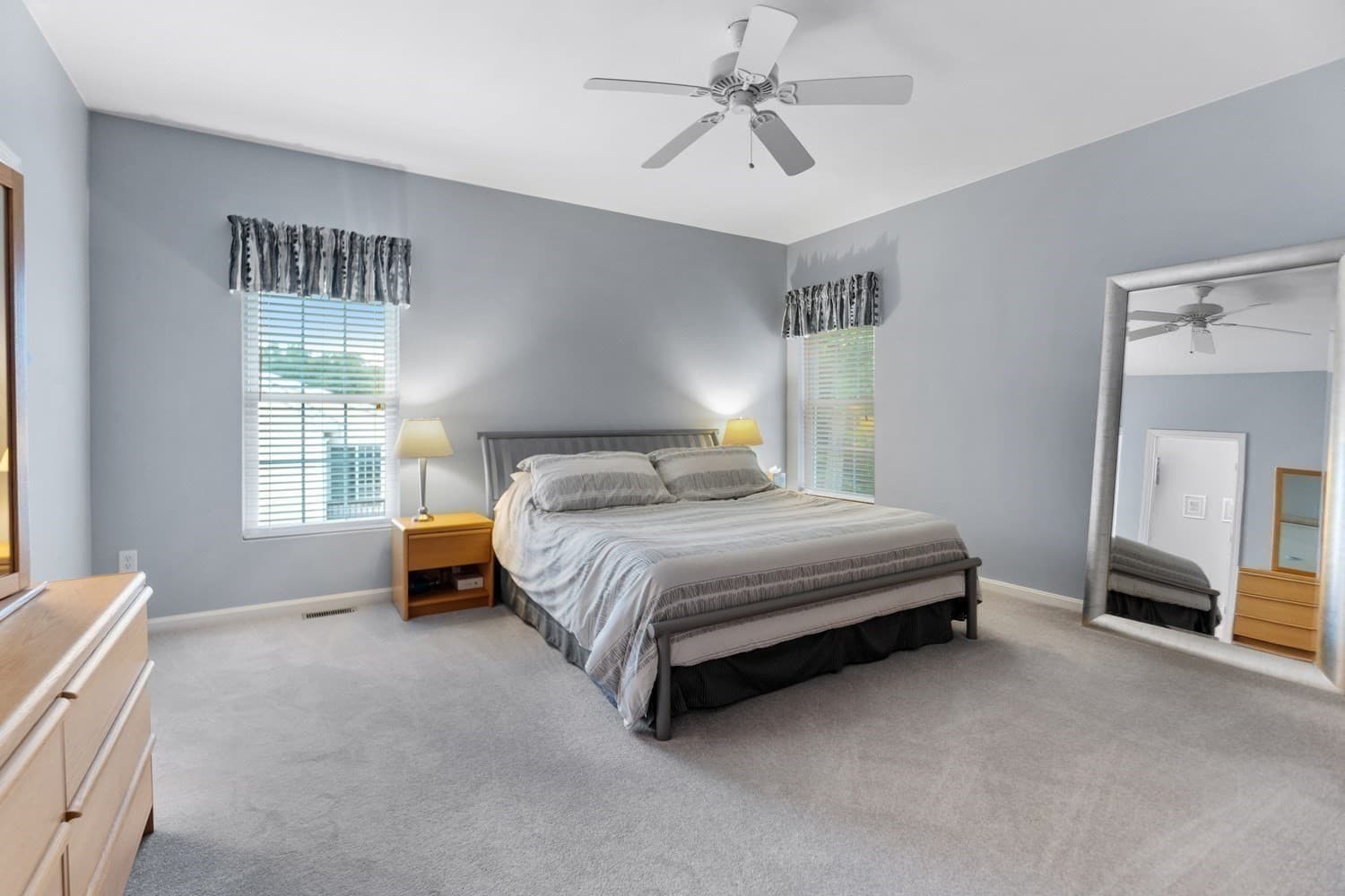 Condominium at 30 Summerfield Drive # 30, Uxbridge MA 01569, Uxbridge, photo 18 of 42