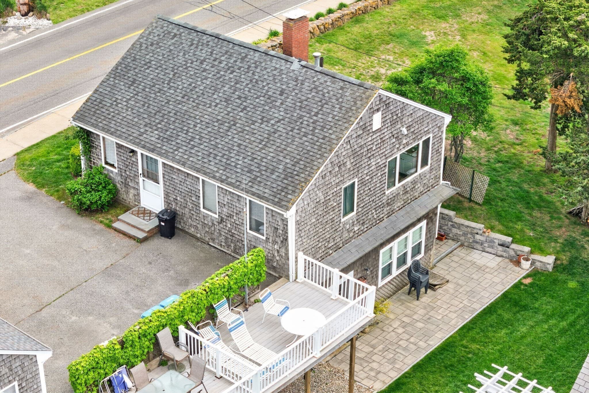 Single Family Residence at 424 Grand Ave, Falmouth MA 02540, Falmouth, photo 6 of 25
