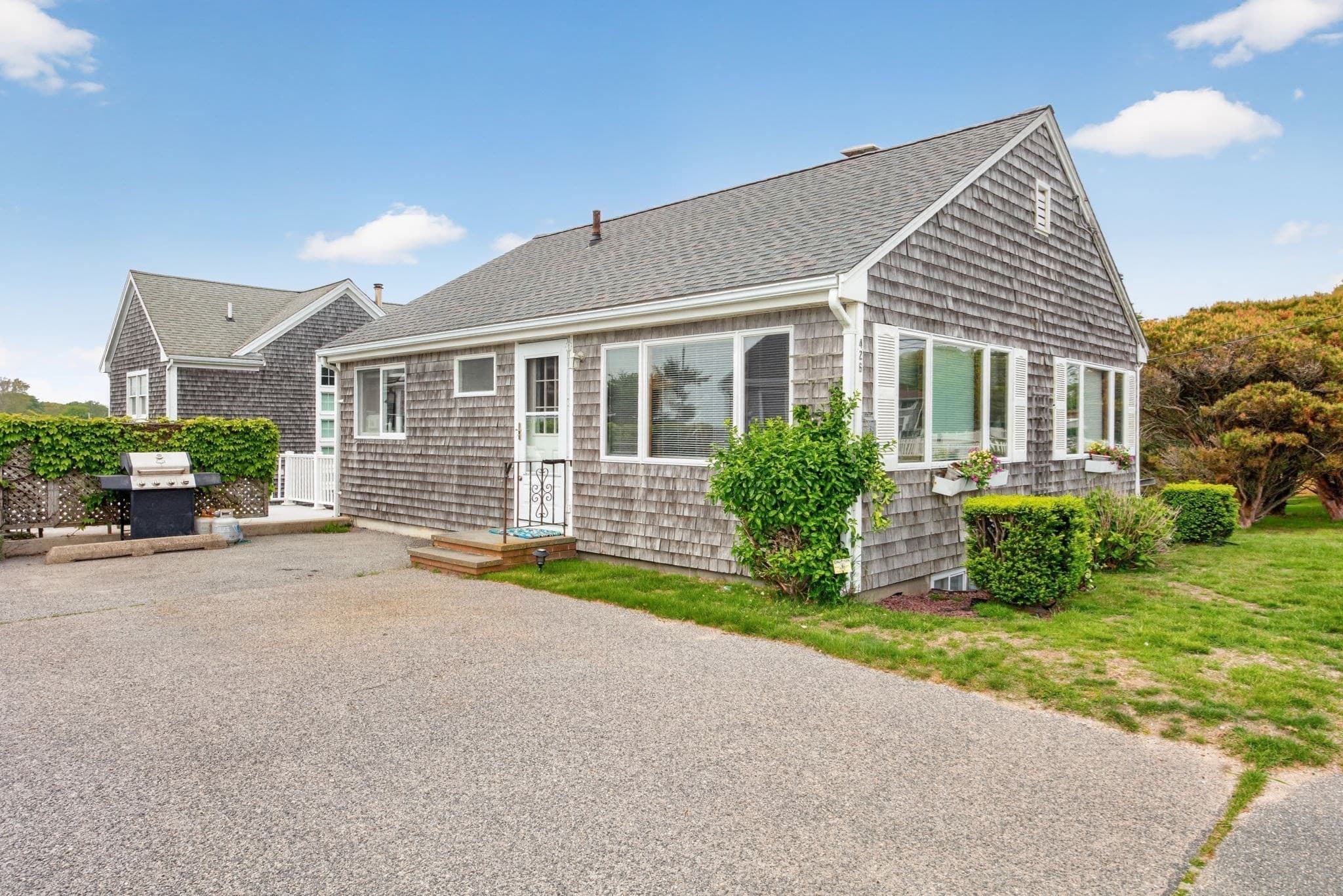 Single Family Residence at 426 Grand Ave, Falmouth MA 02540, Falmouth, photo 5 of 28