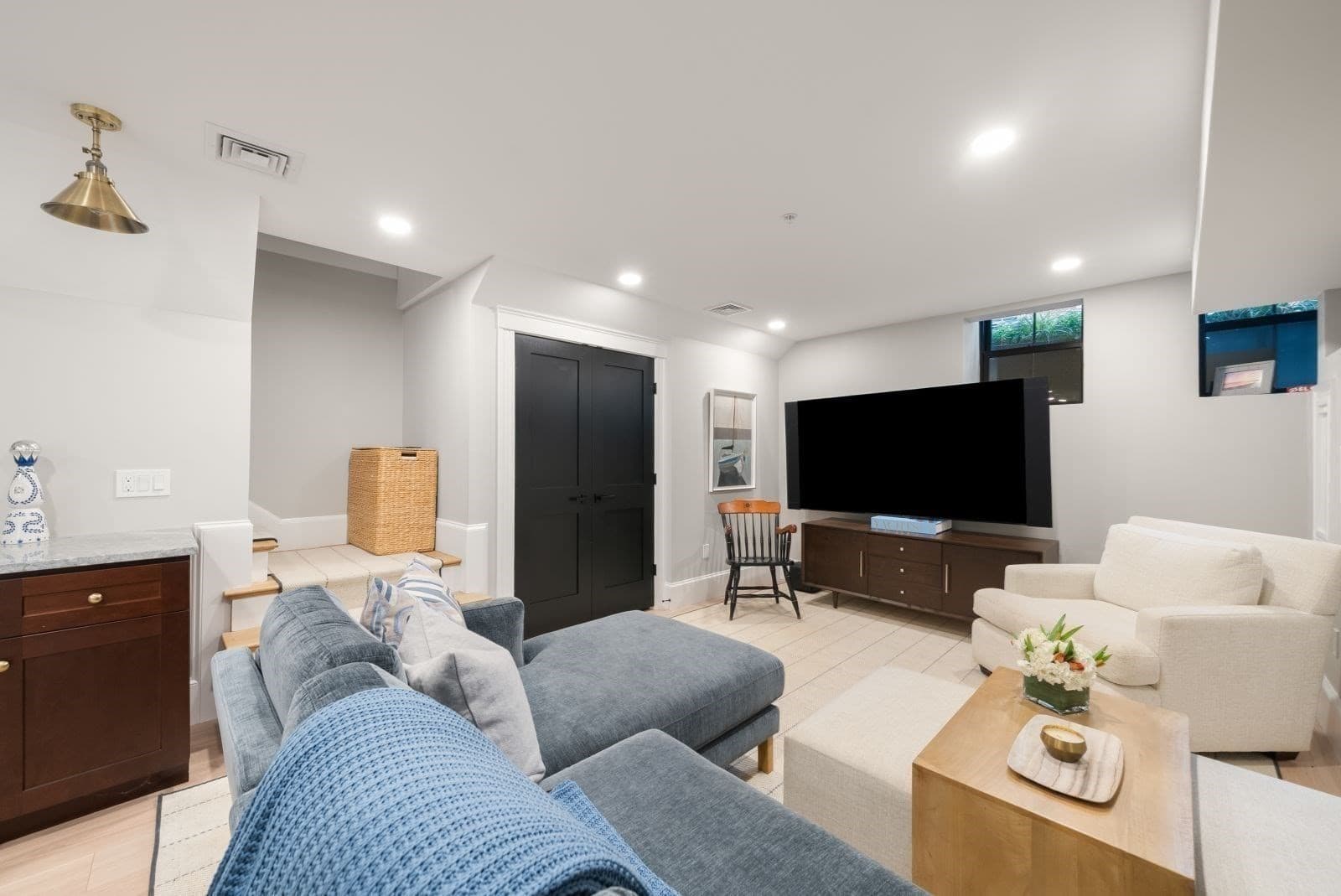 Condominium at 40 Mount Vernon Street # 1, Boston MA 02129, Boston, photo 23 of 33