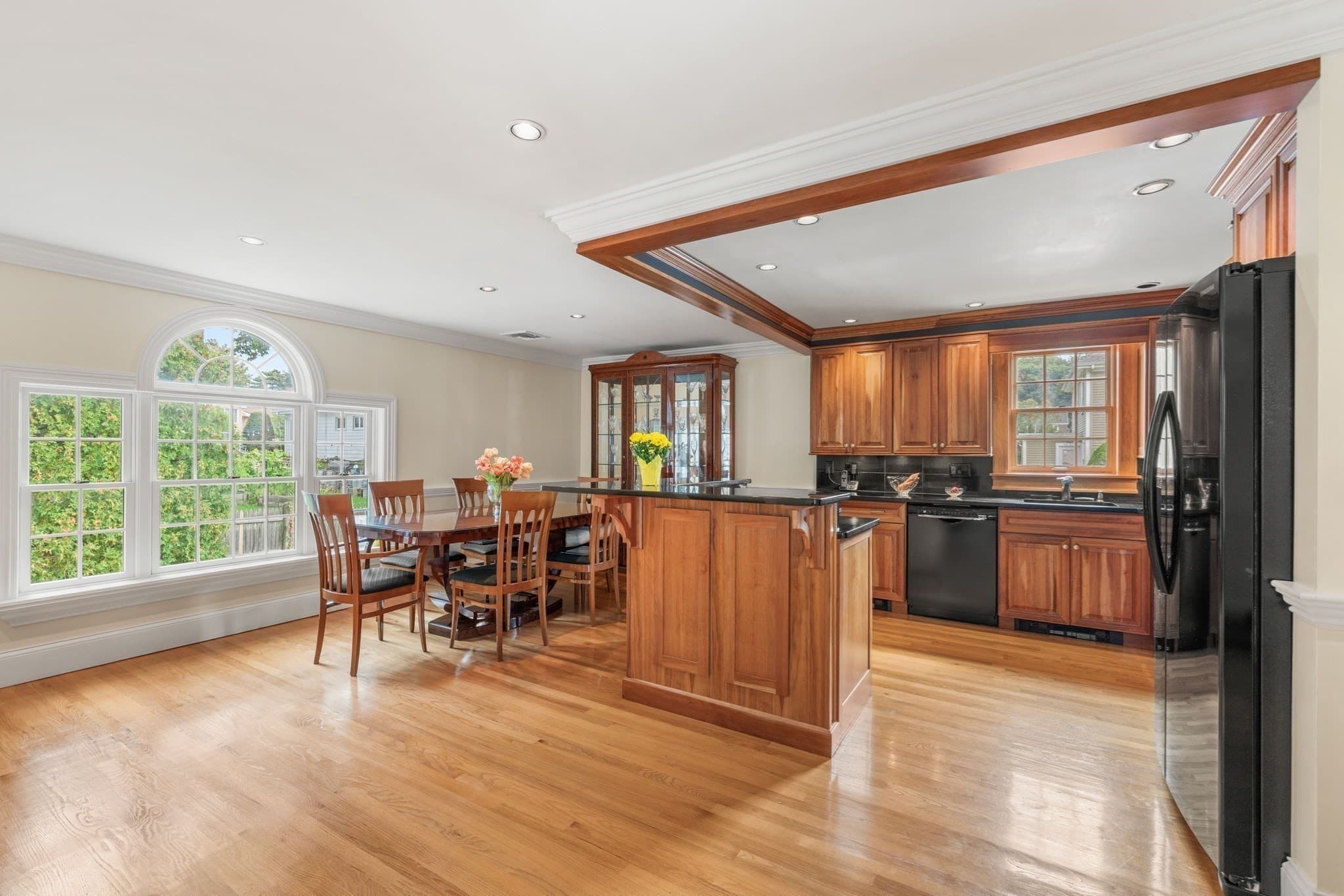 Single Family Residence at 30 Hemenway Road, Swampscott MA 01907, Swampscott, photo 5 of 26