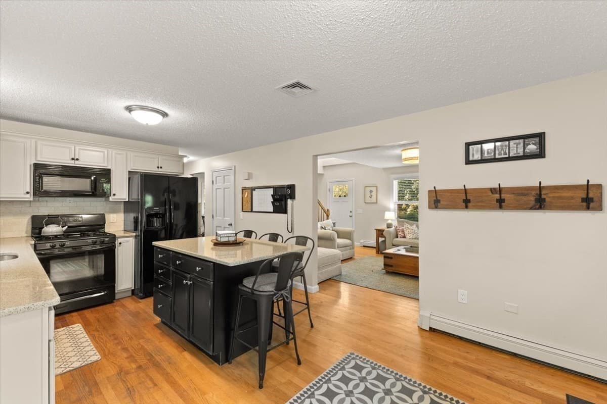 Single Family Residence at 67 Briar Road, Taunton MA 02780, Taunton, photo 8 of 33
