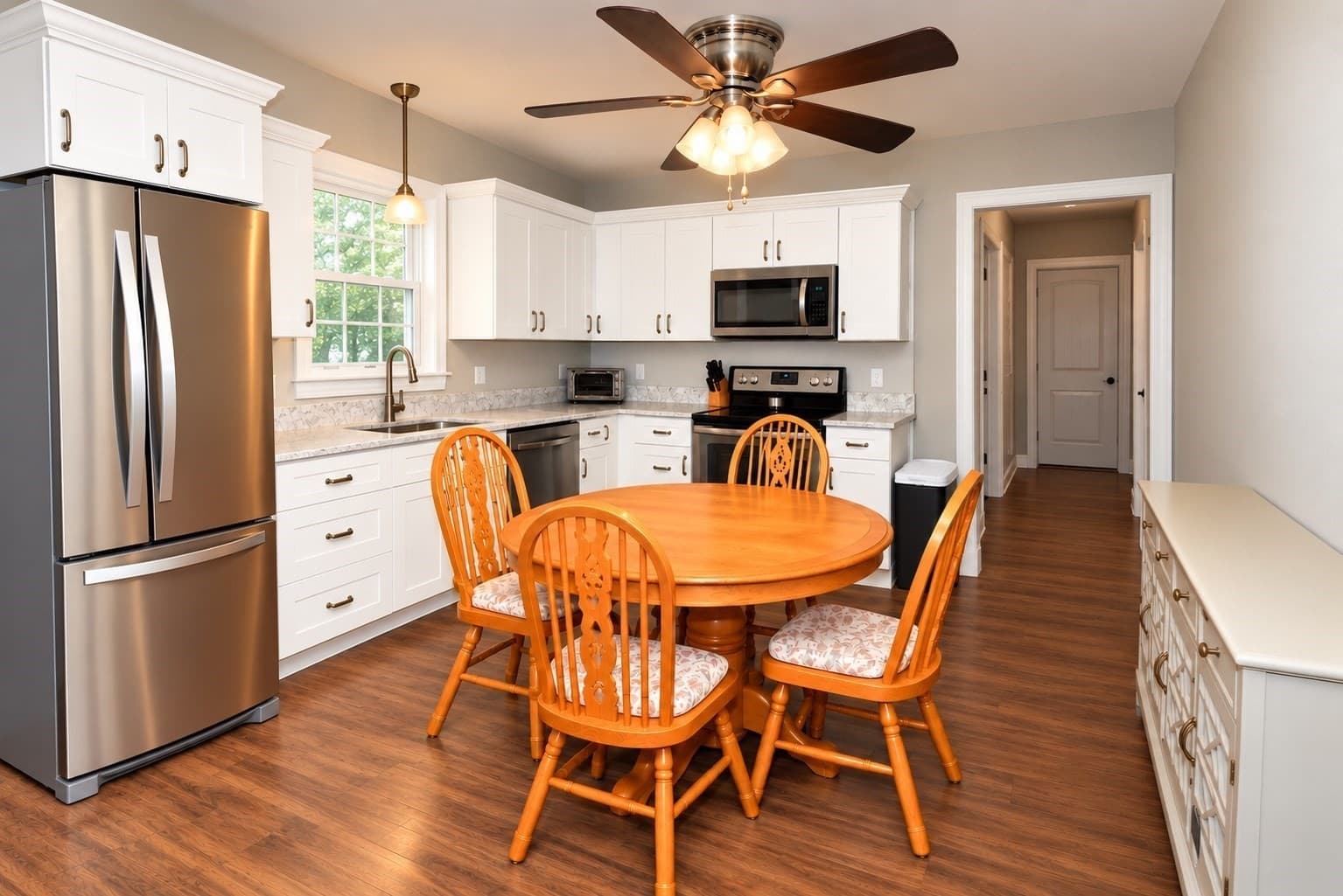 Single Family Residence at 46 Litchfield Ave, Dracut MA 01826, Dracut, photo 4 of 13