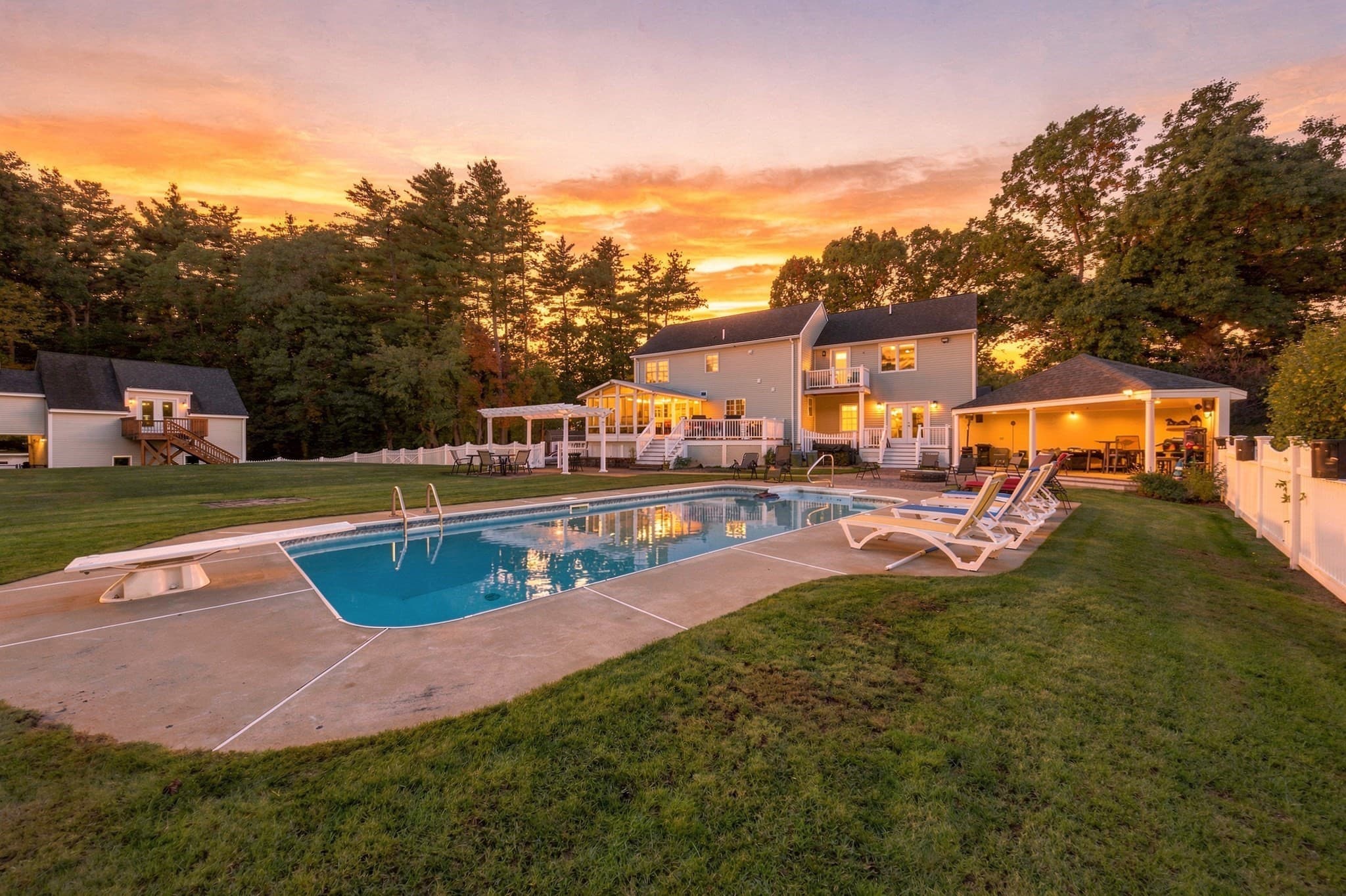 15 Smith Corner Road, Plaistow NH 03865