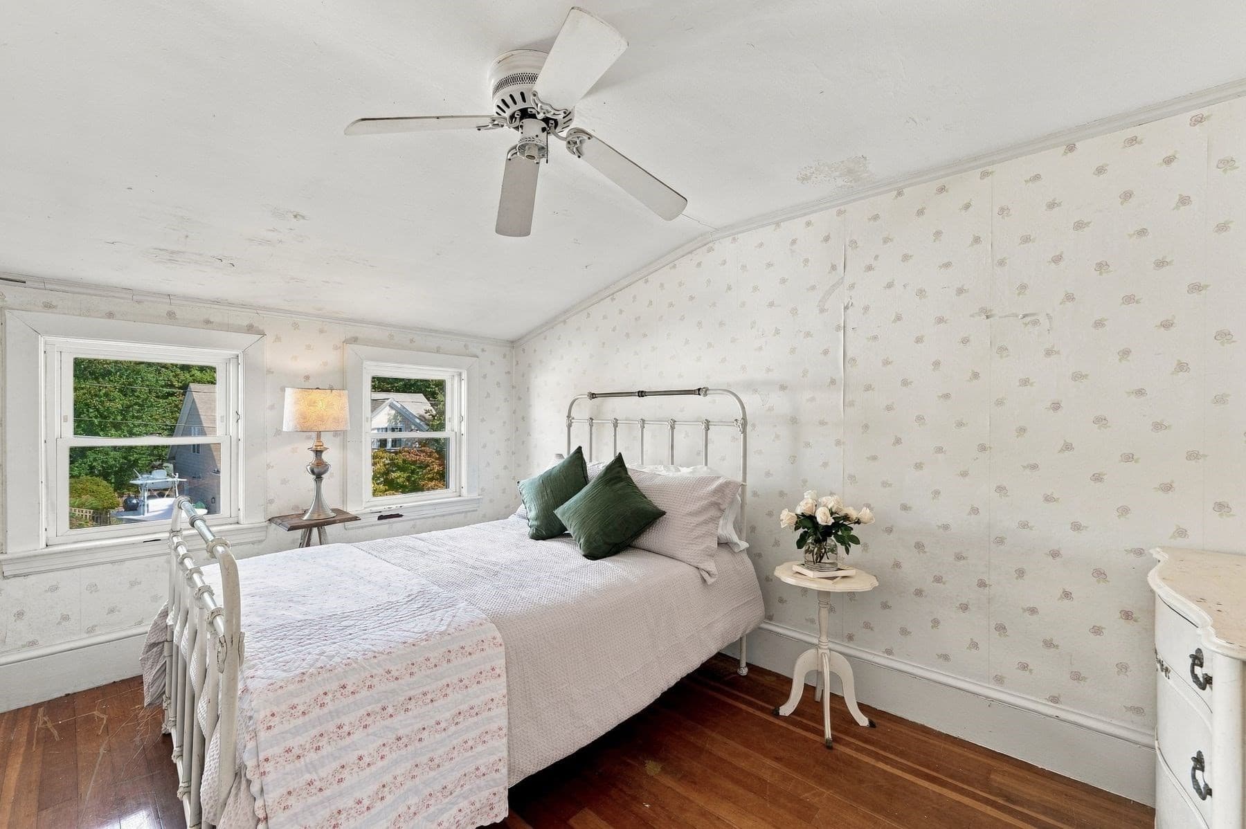 Single Family Residence at 126 Village Street, Marblehead MA 01945, Marblehead, photo 17 of 25