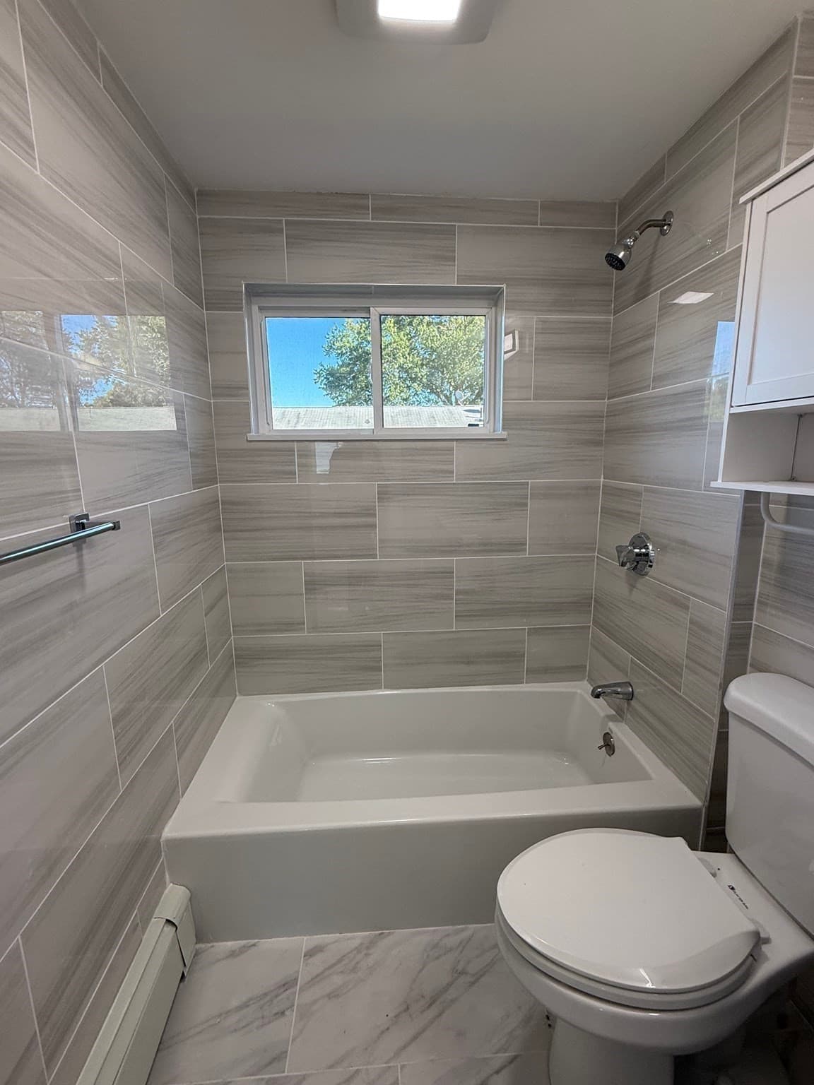 Condominium at 36 Bishop Dr # 36, Framingham MA 01702, Framingham, photo 17 of 23