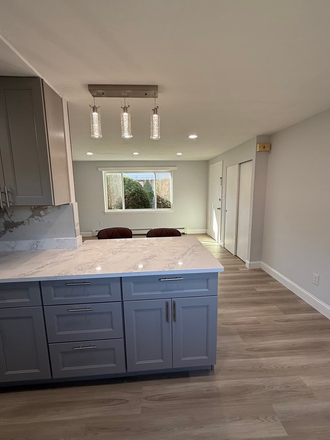 Condominium at 36 Bishop Dr # 36, Framingham MA 01702, Framingham, photo 8 of 23