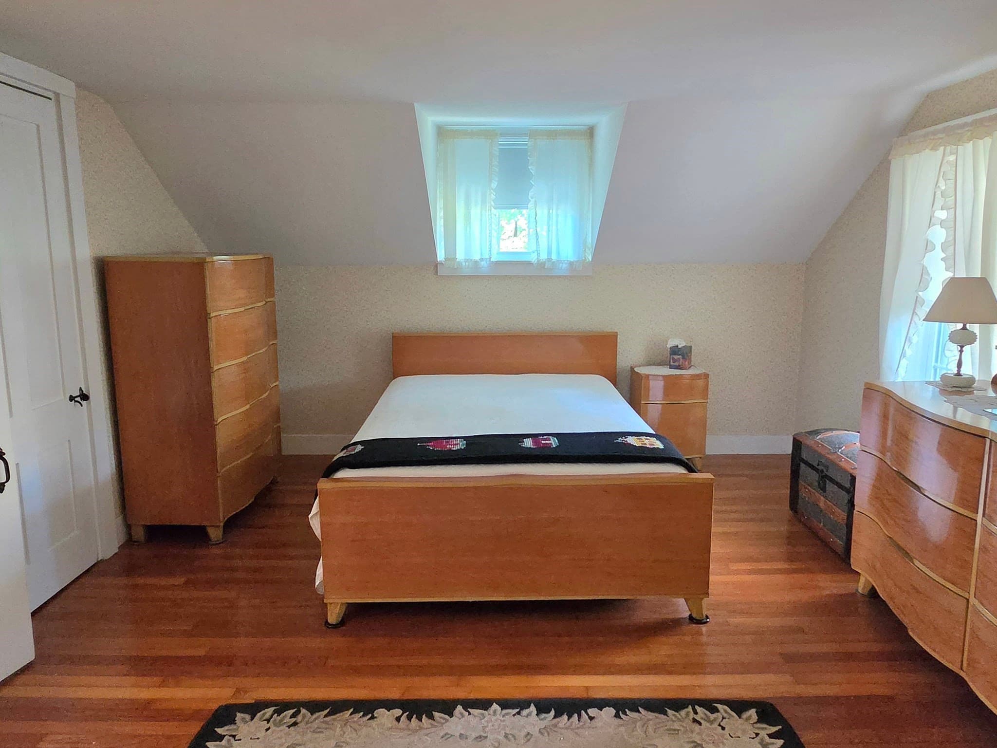 Single Family Residence at 584 Slocum Rd, Dartmouth MA 02747, Dartmouth, photo 16 of 36
