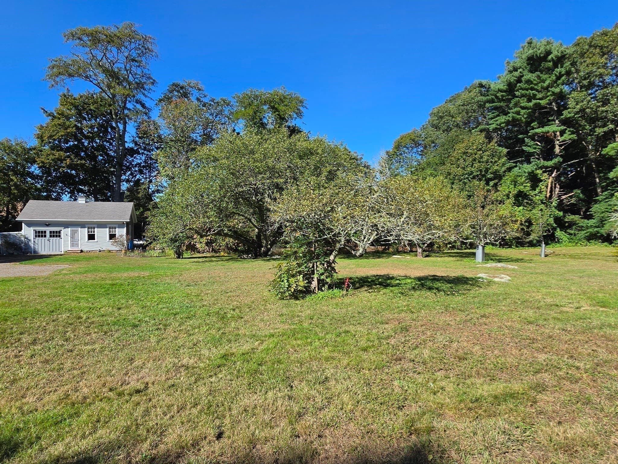 Single Family Residence at 584 Slocum Rd, Dartmouth MA 02747, Dartmouth, photo 32 of 36