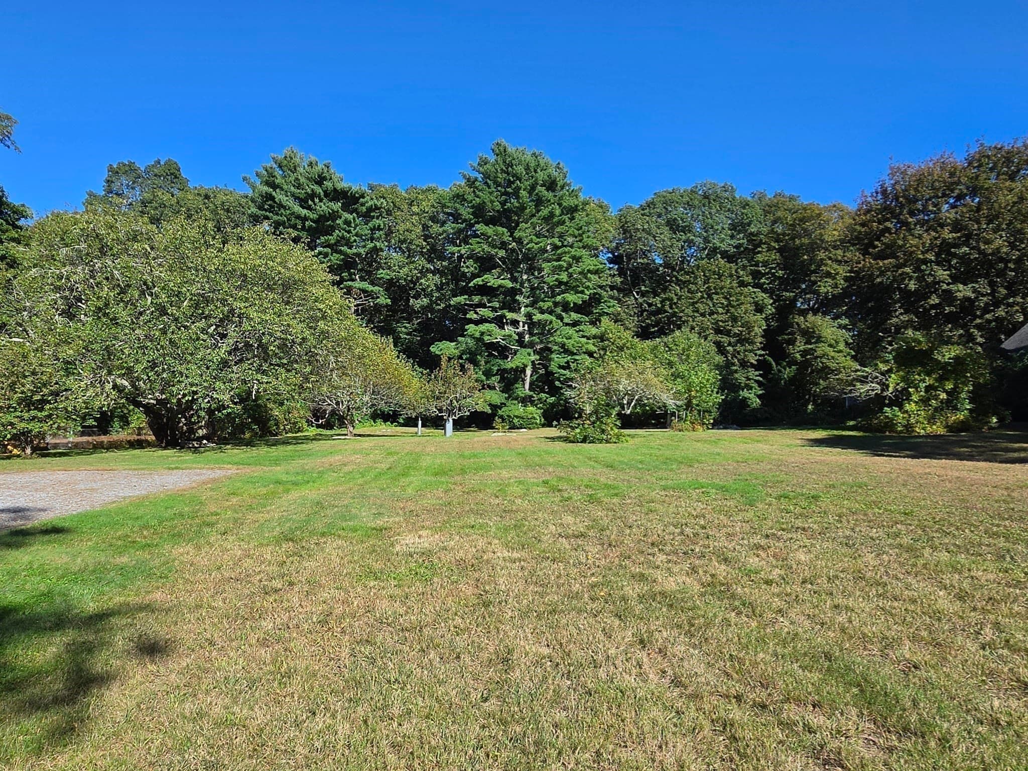 Single Family Residence at 584 Slocum Rd, Dartmouth MA 02747, Dartmouth, photo 29 of 36