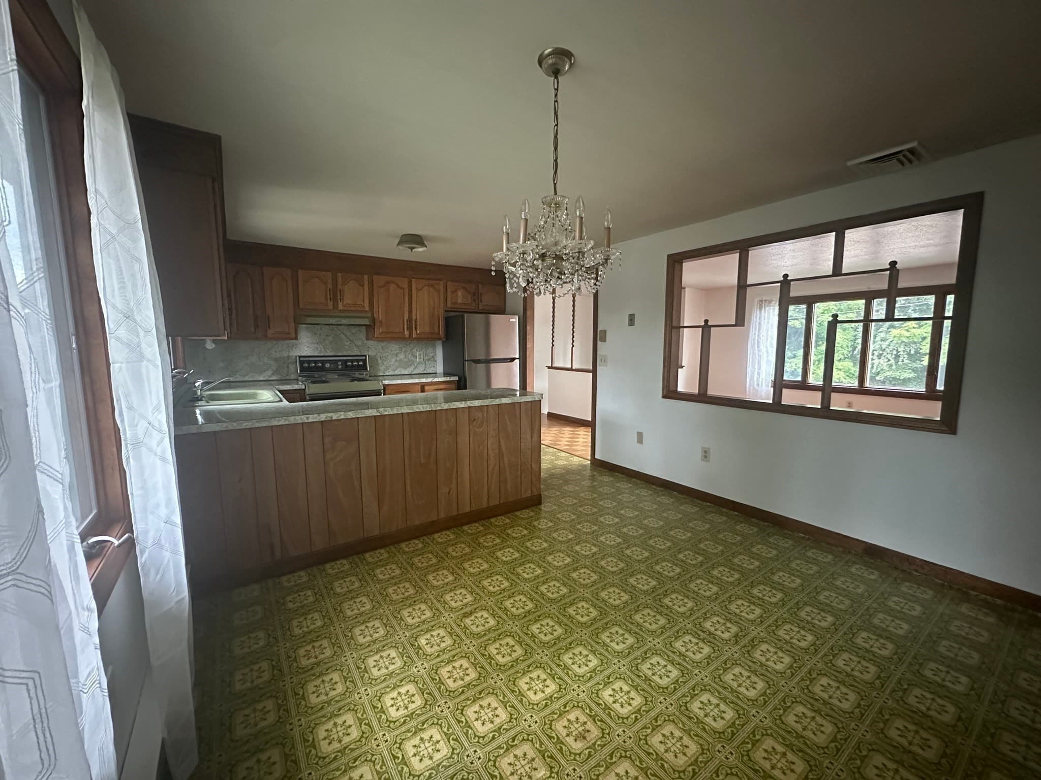 Single Family Residence at 55 Summer Ave, Ludlow MA 01056, Ludlow, photo 12 of 31