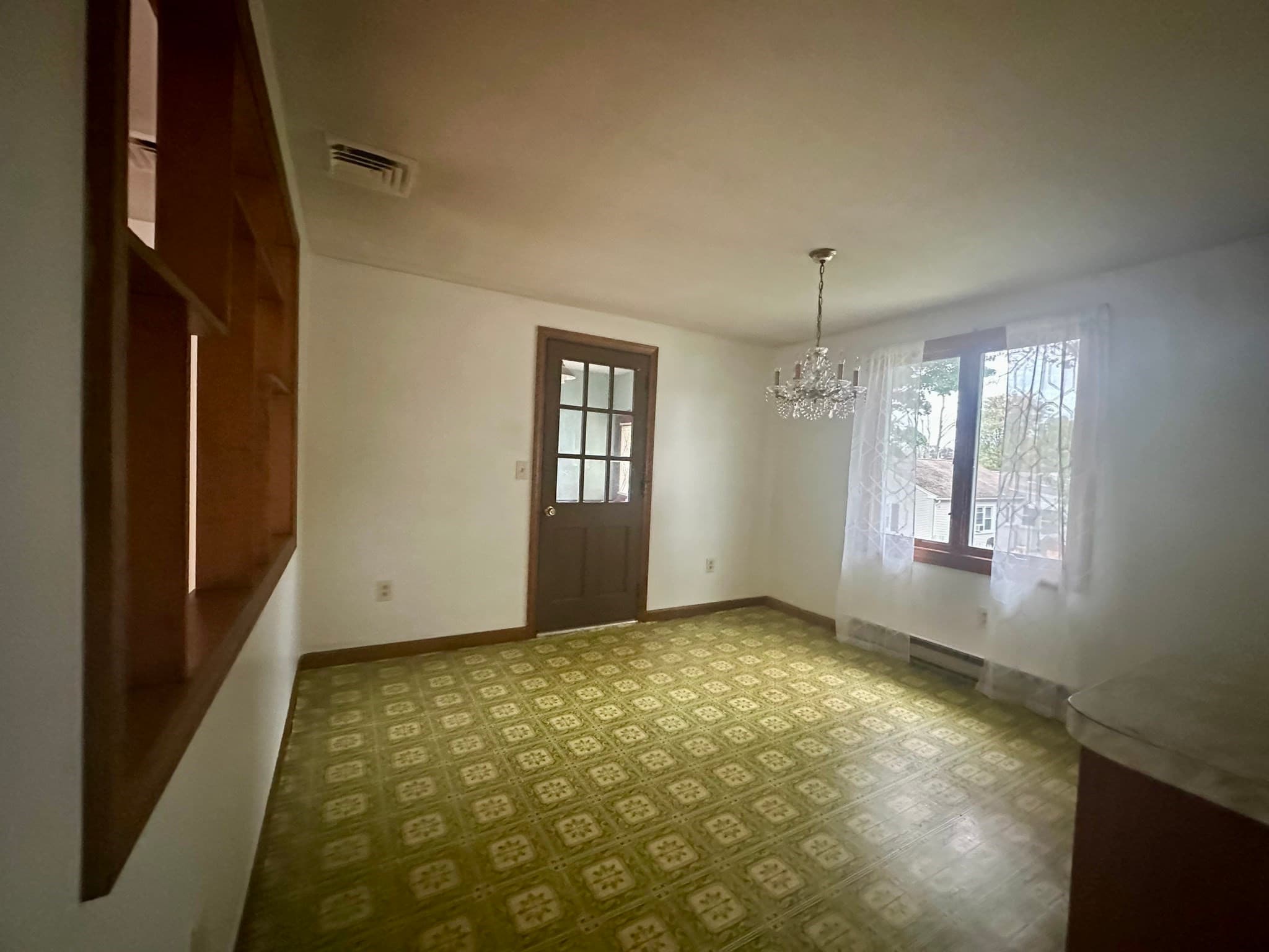 Single Family Residence at 55 Summer Ave, Ludlow MA 01056, Ludlow, photo 5 of 31
