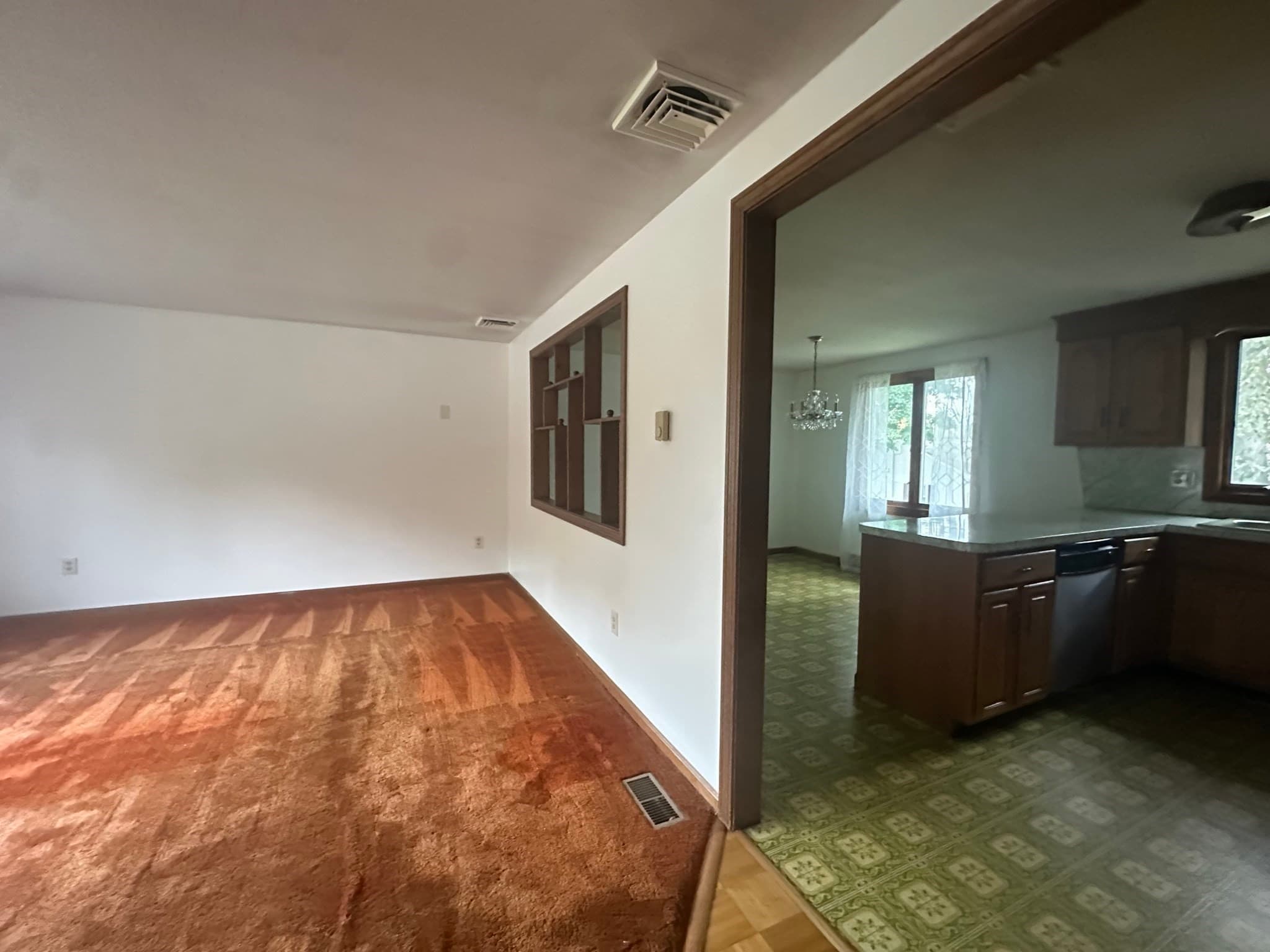 Single Family Residence at 55 Summer Ave, Ludlow MA 01056, Ludlow, photo 8 of 31
