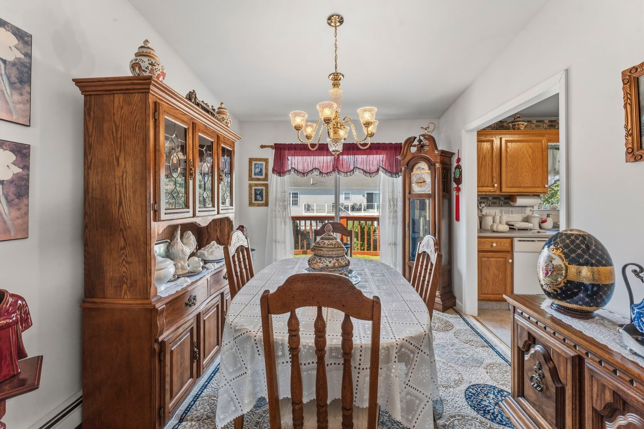 Single Family Residence at 123 Acushnet Av, New Bedford MA 02740, New Bedford, photo 7 of 42