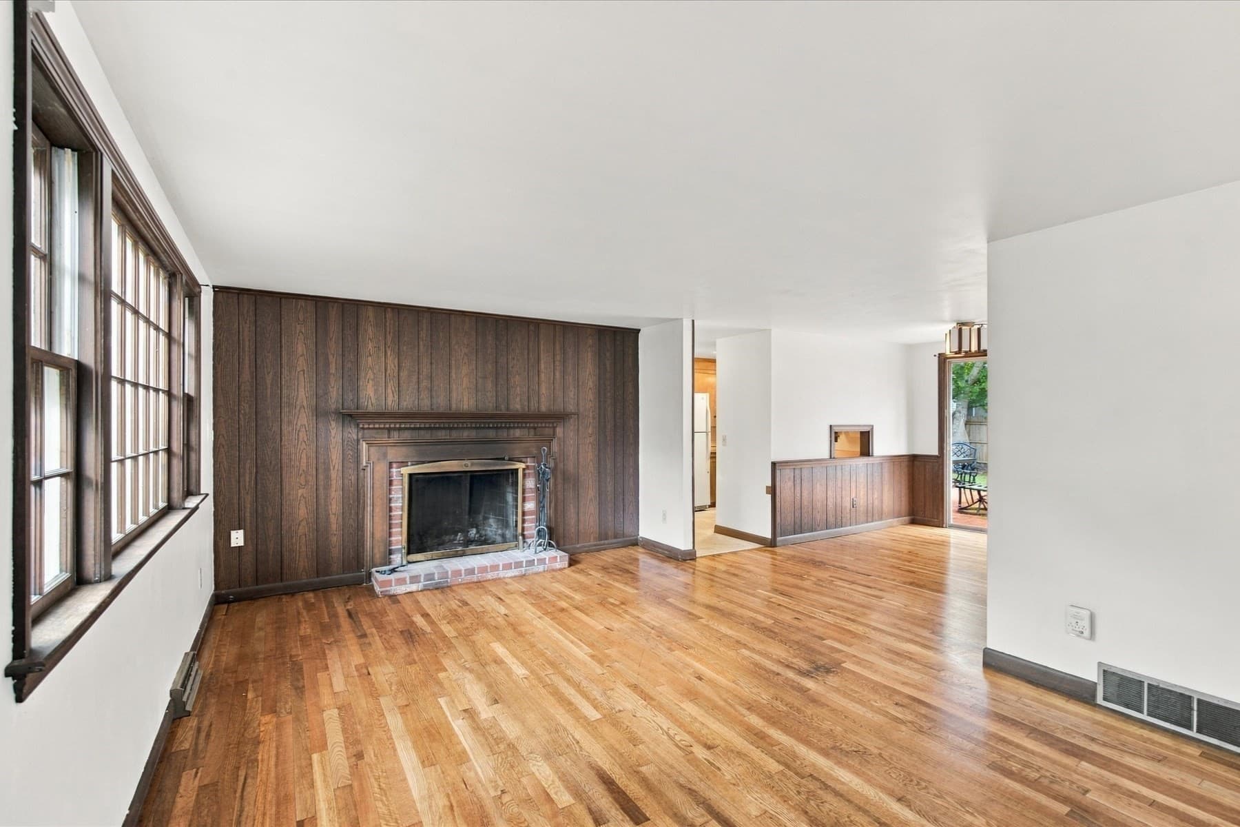 Single Family Residence at 37 Rita Ave, Yarmouth MA 02664, Yarmouth, photo 6 of 38