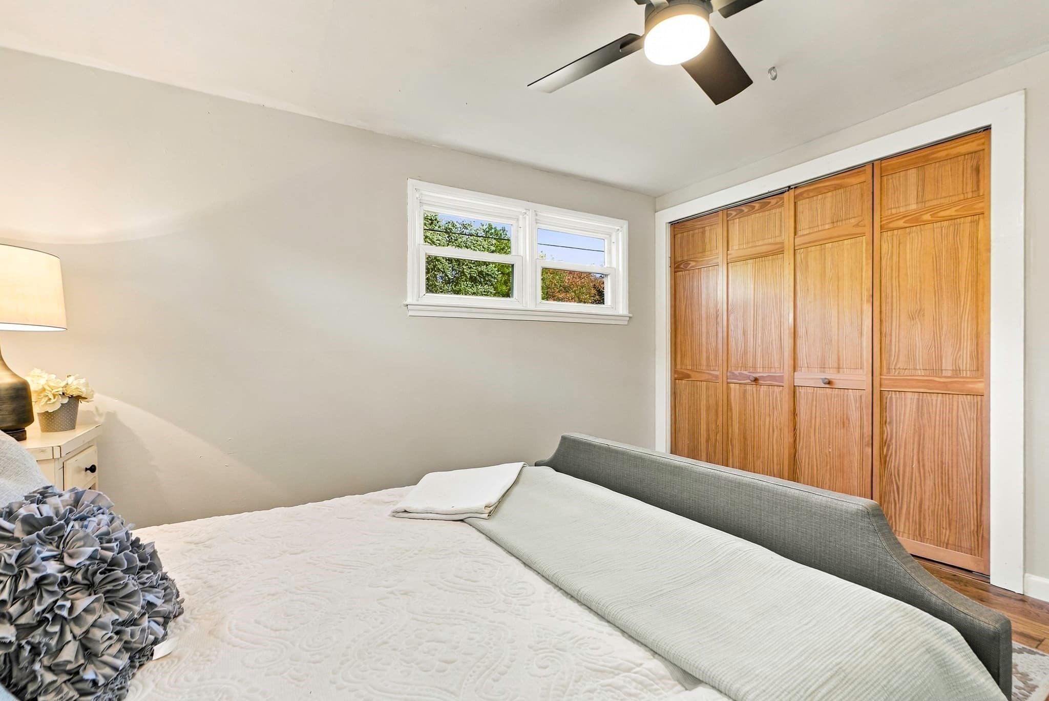 Single Family Residence at 33 Rondeau Rd, Bellingham MA 02019, Bellingham, photo 8 of 17