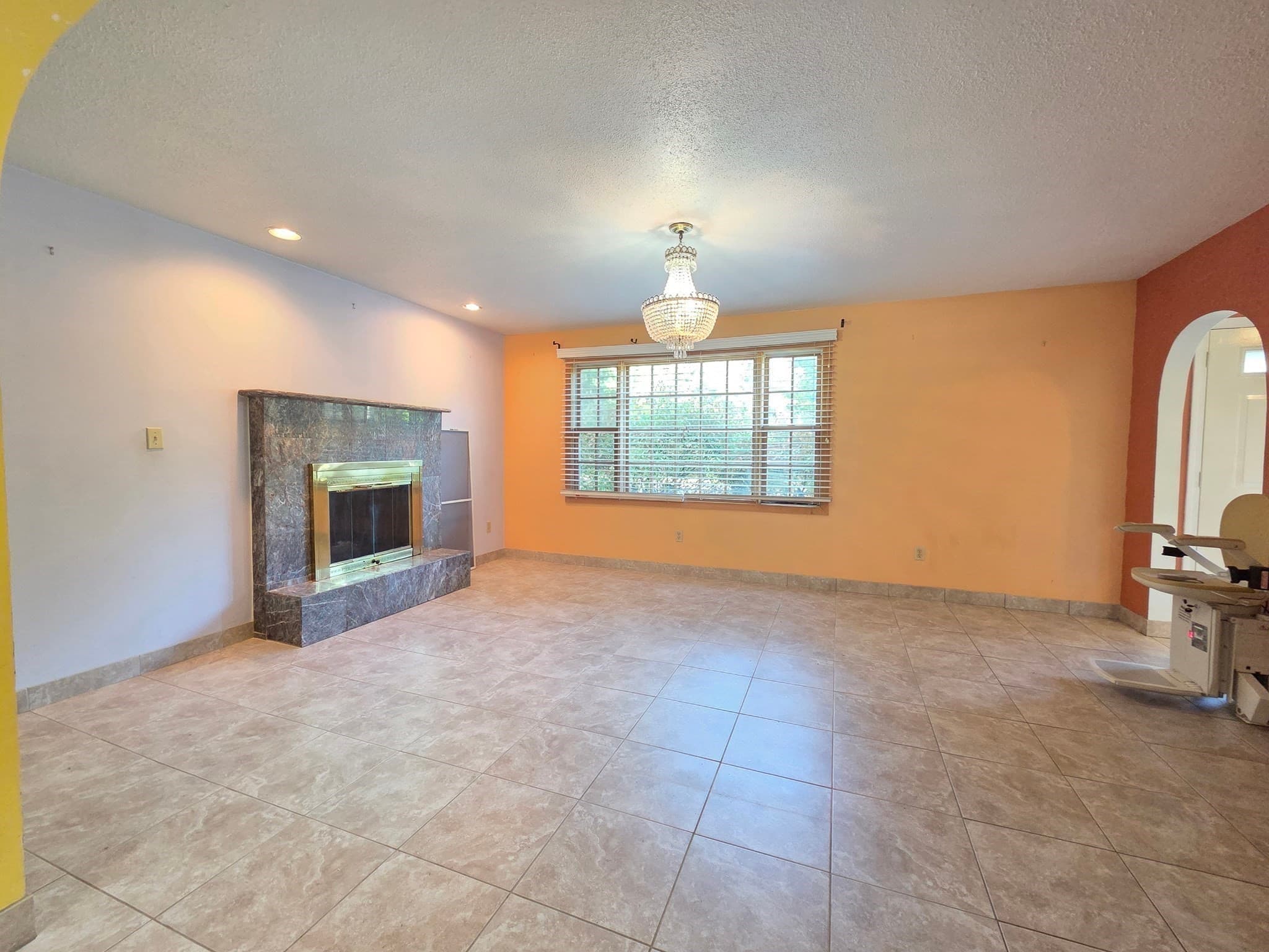 Single Family Residence at 4 Joseph St, Dudley MA 01571, Dudley, photo 9 of 40
