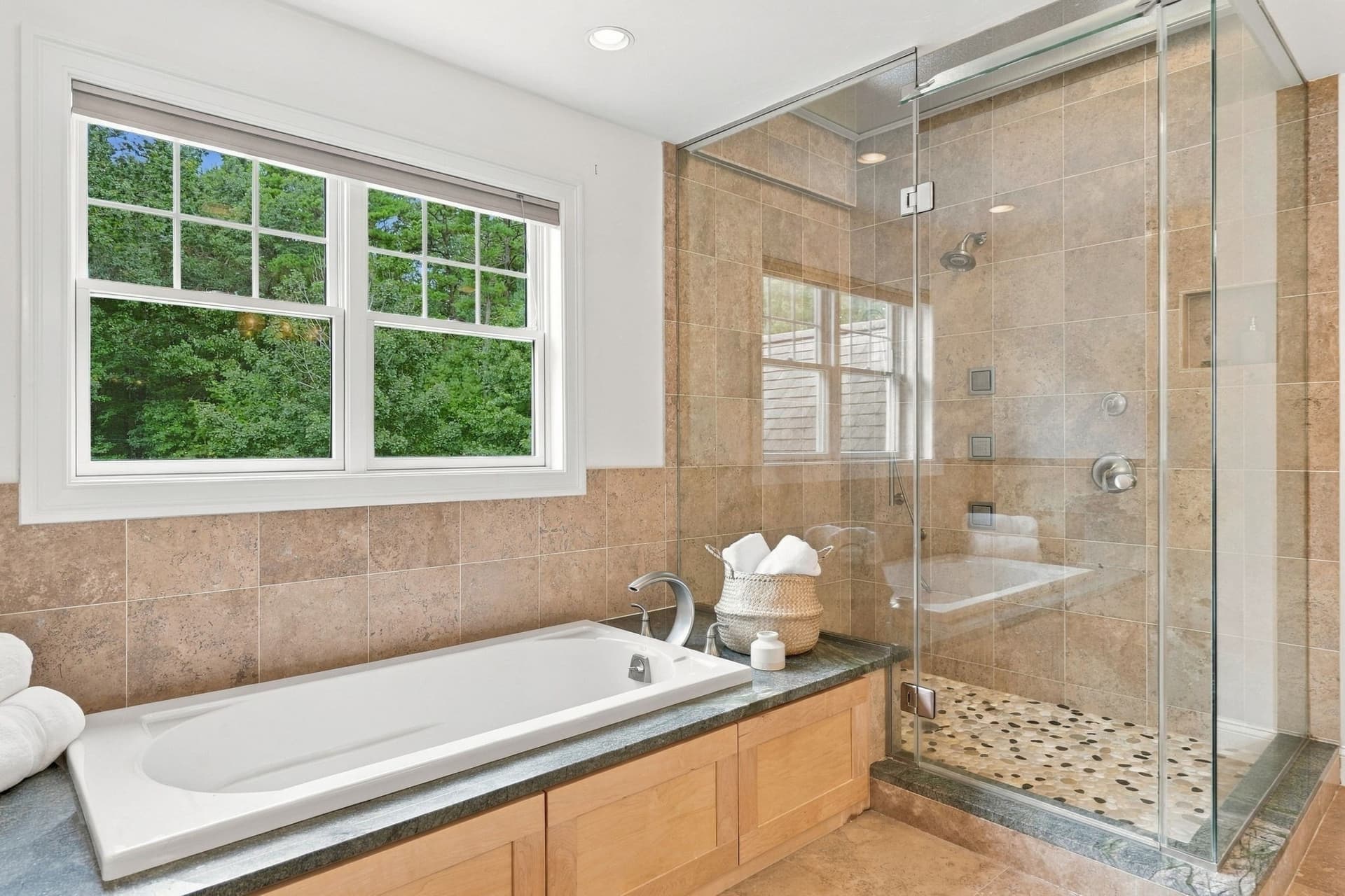 Single Family Residence at 20 Hillside Ln, Duxbury MA 02332, photo 24 of 42