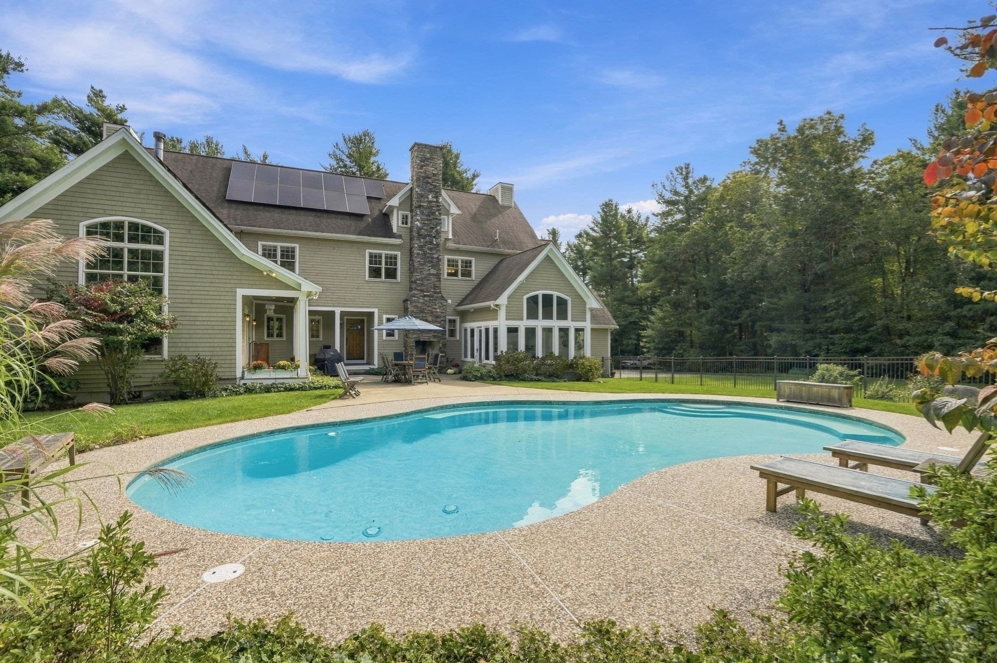 Single Family Residence at 20 Hillside Ln, Duxbury MA 02332, Duxbury, photo 35 of 42