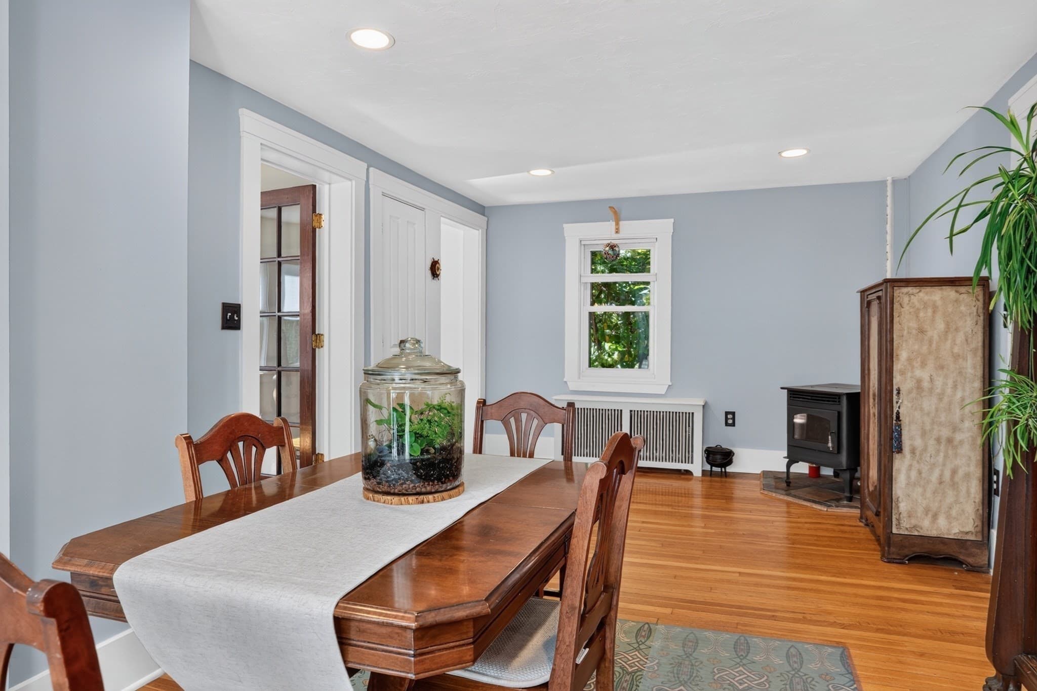 Single Family Residence at 151 Southville Rd, Southborough MA 01772, Southborough, photo 8 of 38