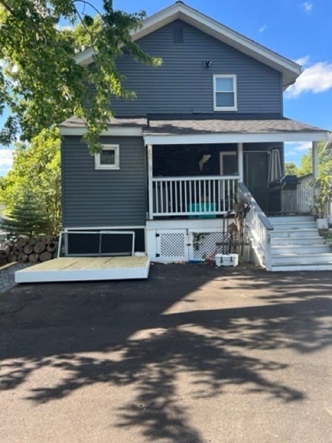 Single Family Residence at 154 West St, Randolph MA 02368, Randolph, photo 3 of 11