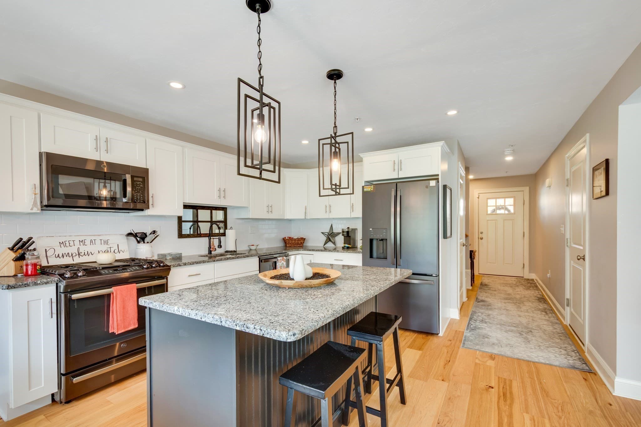 Condominium at 1409 Kenwood Way # 1409, Clinton MA 01510, Clinton, photo 13 of 33