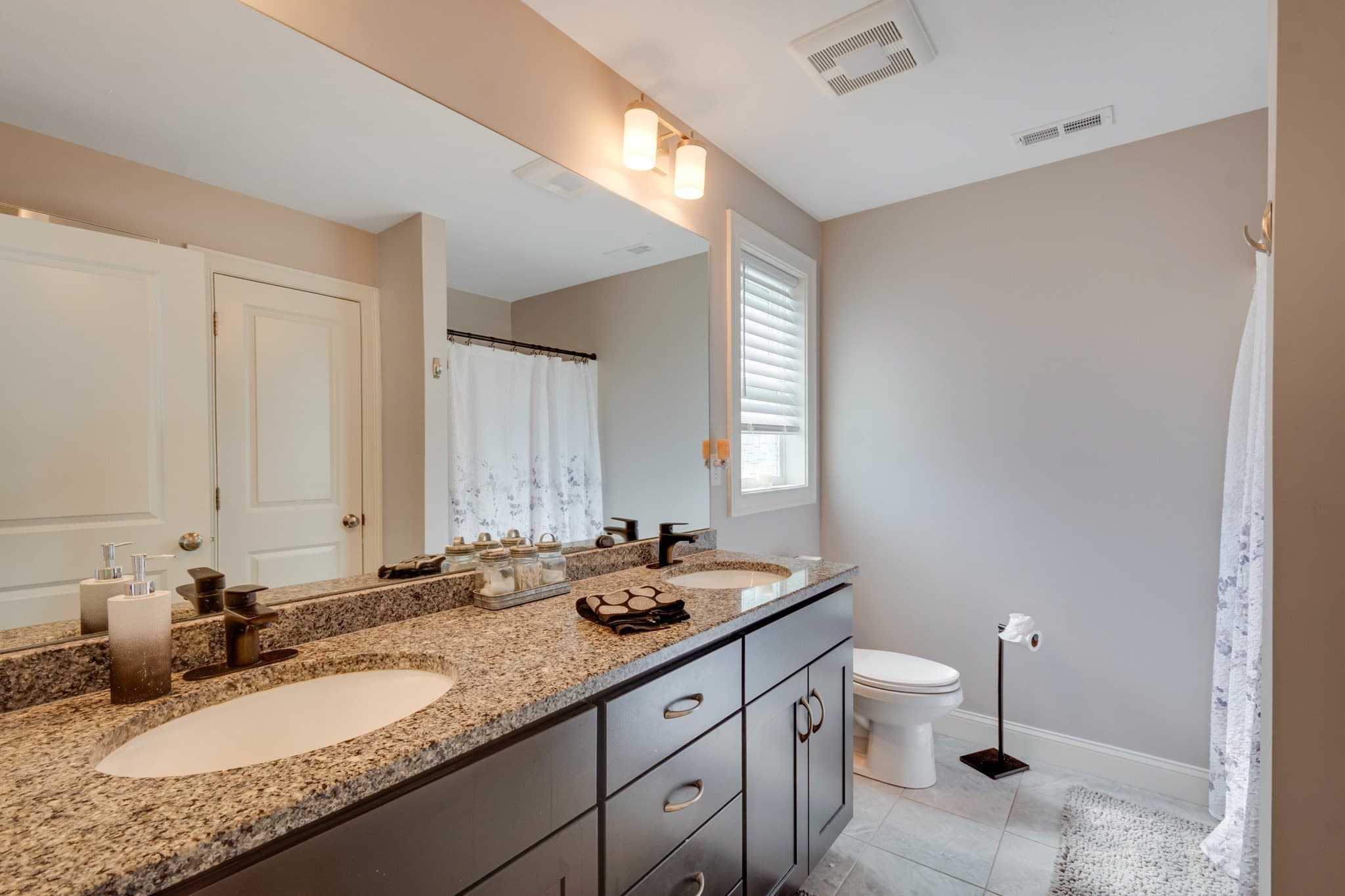 Condominium at 1409 Kenwood Way # 1409, Clinton MA 01510, Clinton, photo 28 of 33