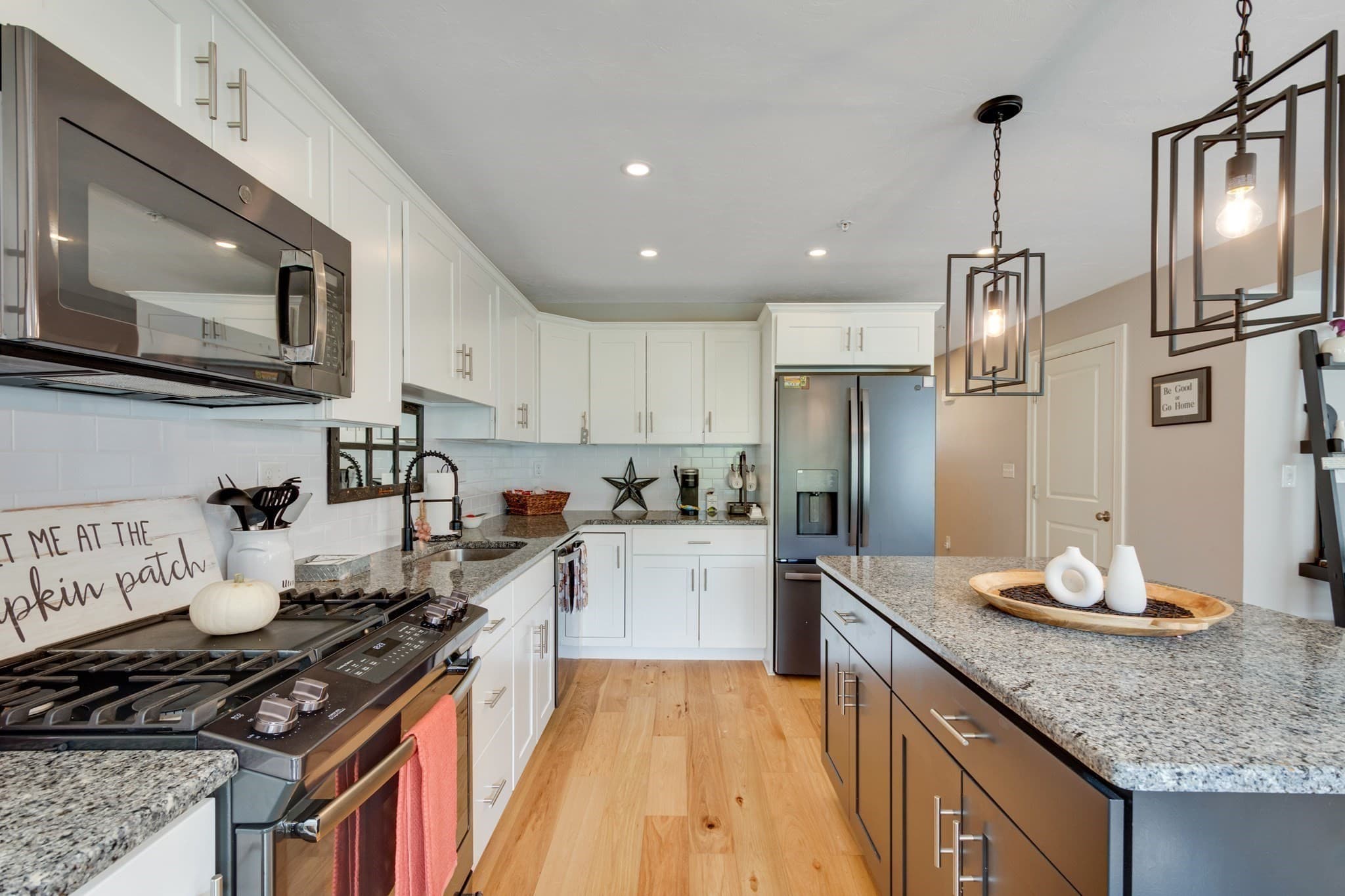 Condominium at 1409 Kenwood Way # 1409, Clinton MA 01510, Clinton, photo 14 of 33