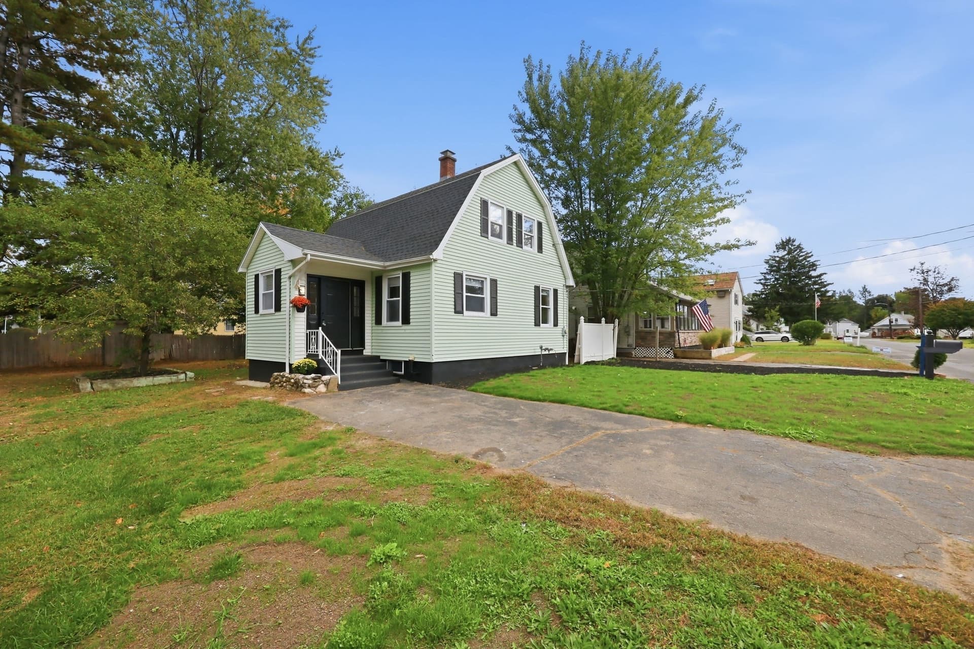 13 Furrow St, Westfield MA 01085