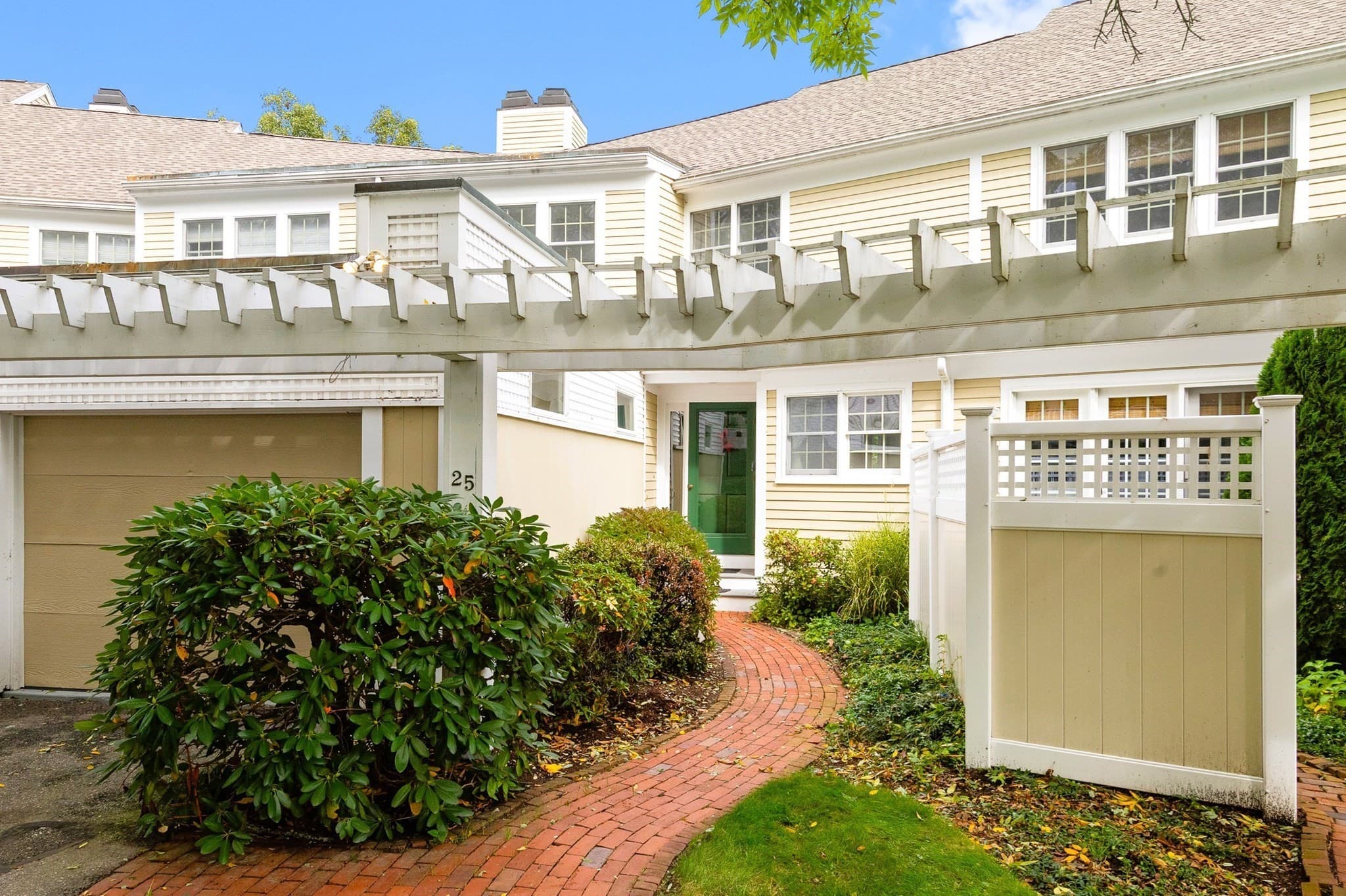25 Parker Ridge Way # 25, Newburyport MA 01950