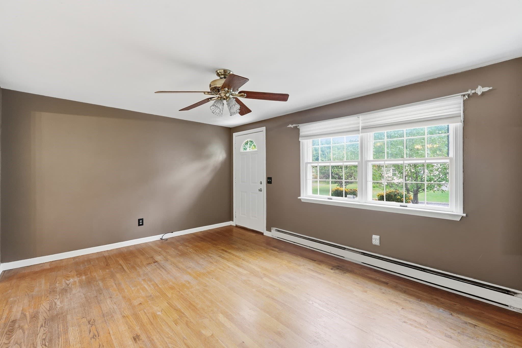 Single Family Residence at 50 Finch Rd, Springfield MA 01119, Springfield, photo 18 of 32