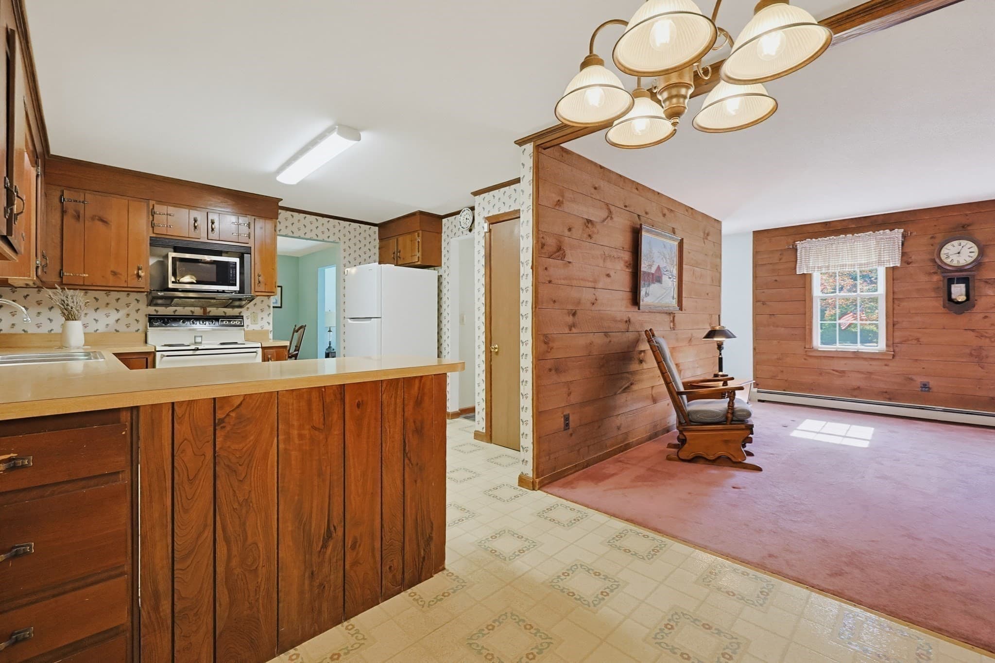 Single Family Residence at 39 Janock Rd., Milford MA 01757, Milford, photo 8 of 42