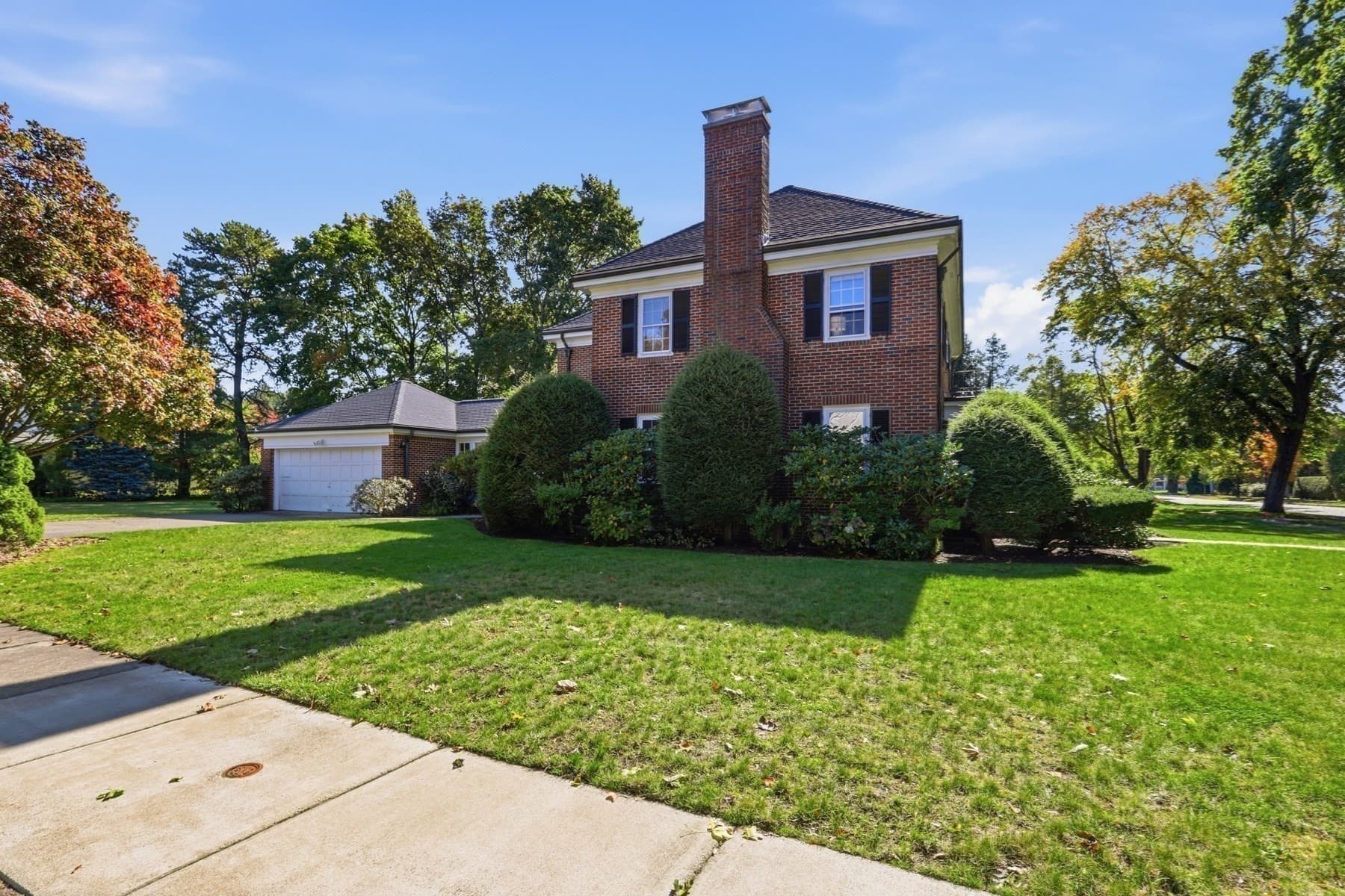 Single Family Residence at 63 Wedgemere Avenue, Winchester MA 01890, Winchester, photo 4 of 39